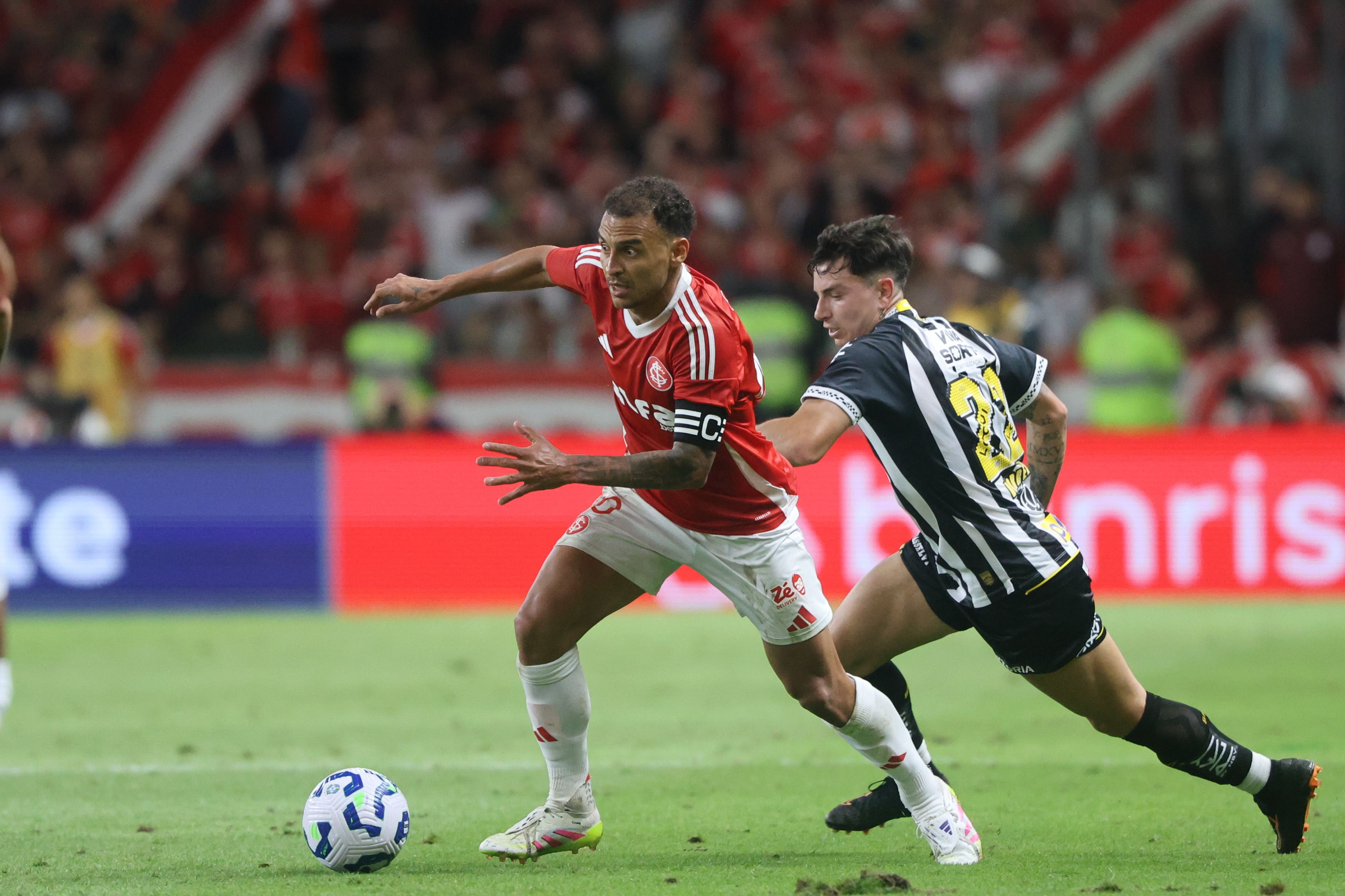 Inter empata por 1 a 1 com o Santos