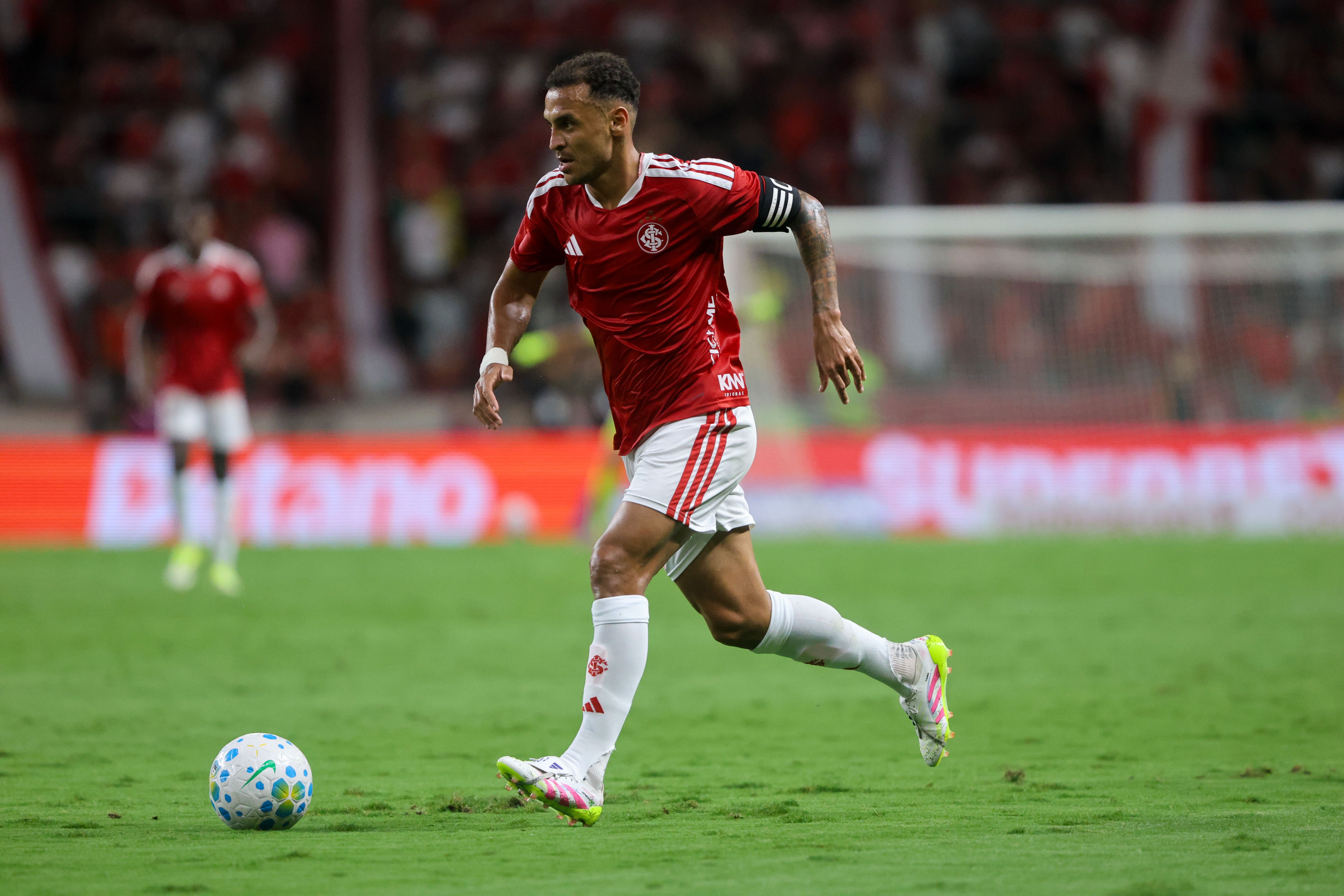 Raio-X: Colorado disputa o Gre-Nal 452 no Beira-Rio
