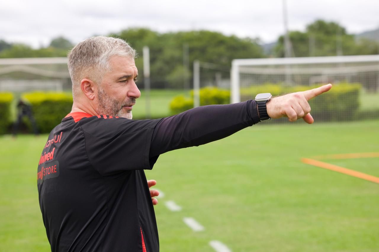 Inter faz segundo treino em Alvorada 