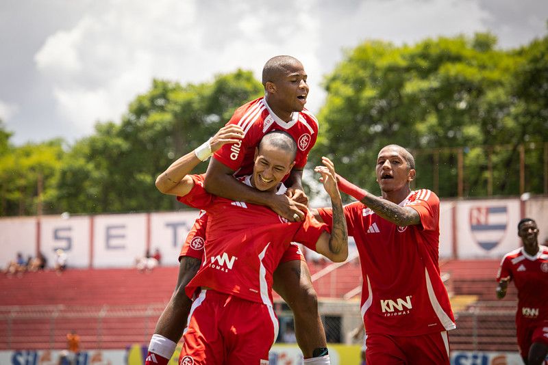 Vitória do Celeiro: Inter supera o CSE na Copinha