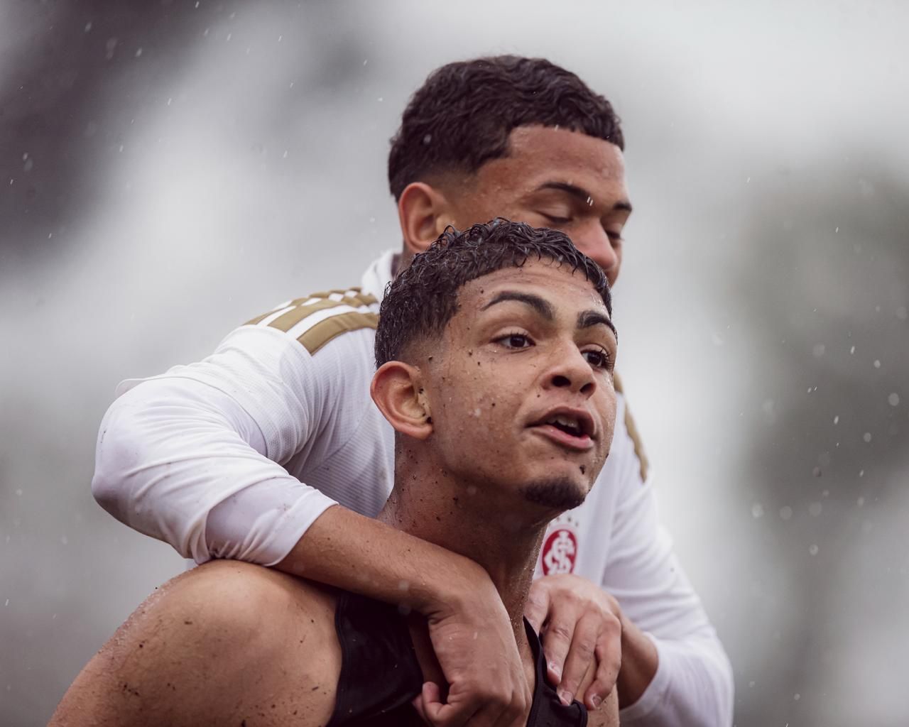 Celeiro encerra primeira fase da Copa Sul e garante liderança do grupo na categoria Sub-15