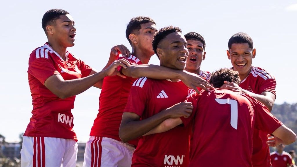 Celeiro goleia o Ceará e garante vaga na final da Copa do Brasil Sub-15