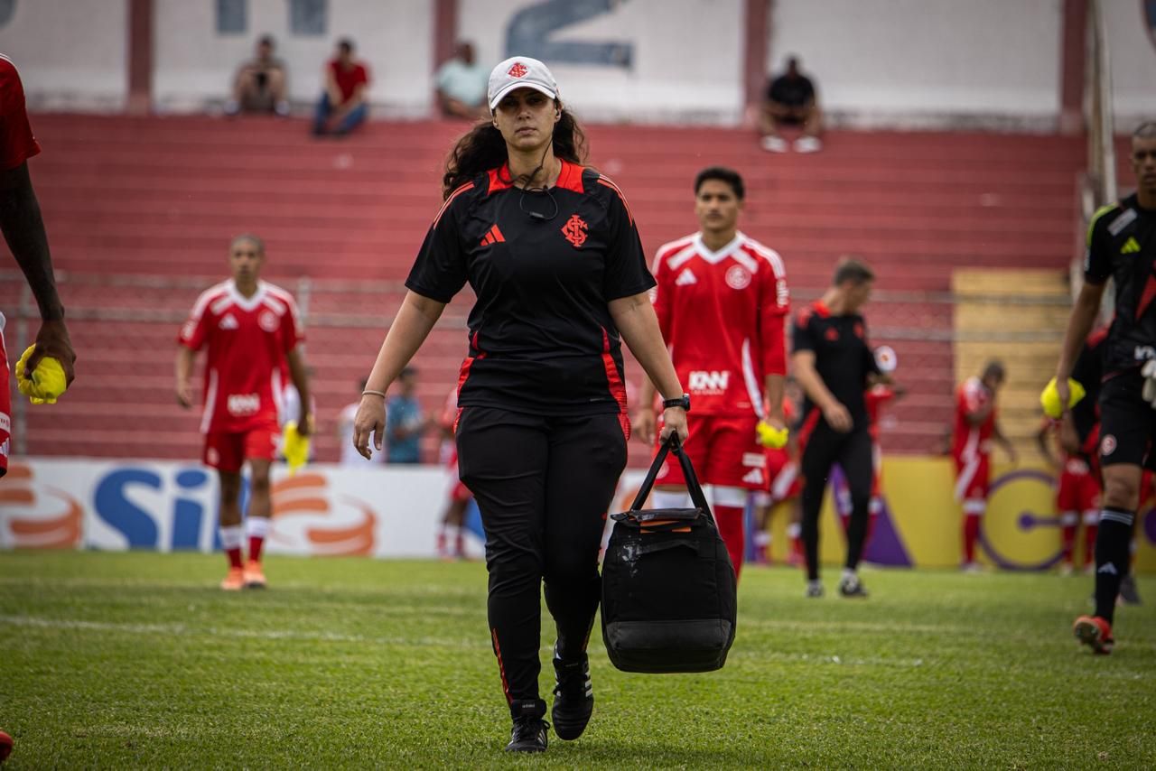 Juliana Pedroso, médica do Celeiro de Ases, é convocada para a Seleção Brasileira Feminina Sub-17