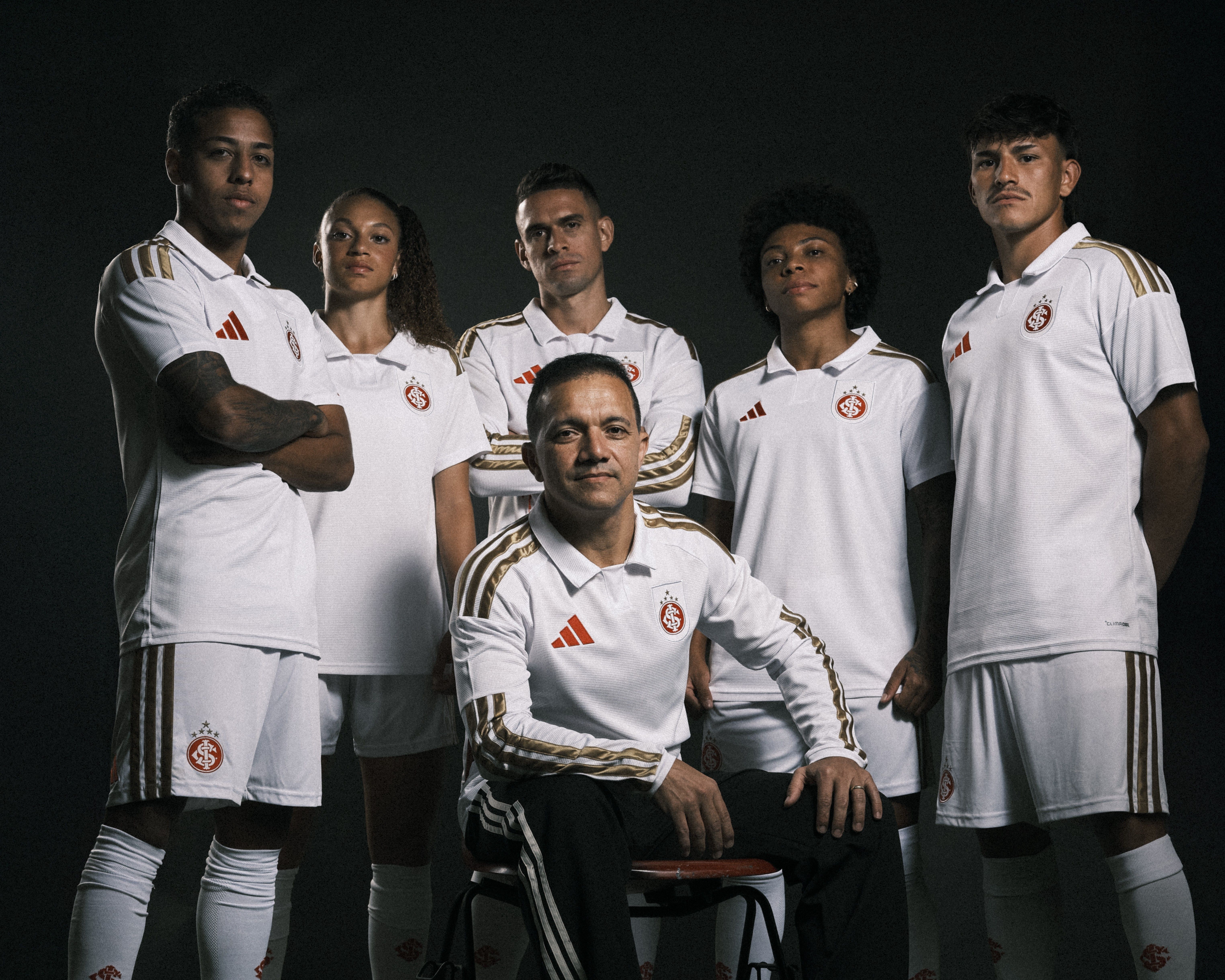 Com referências ao título mundial, Inter e adidas lançam segundo uniforme para a temporada 2026