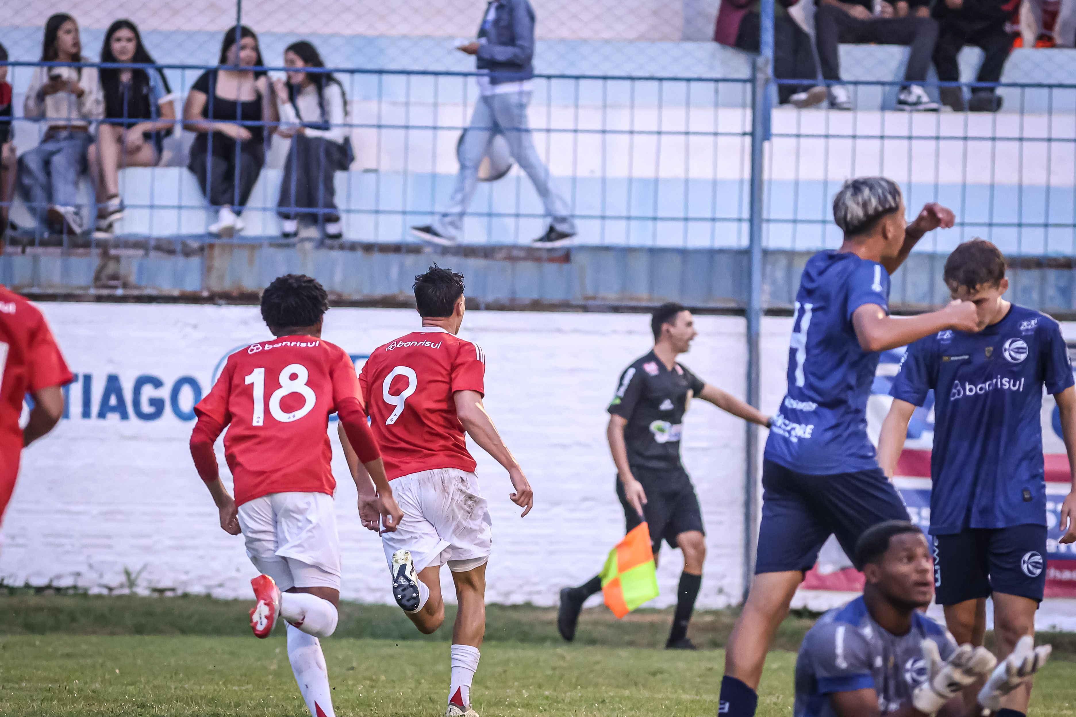 Inter goleia São José e se classifica para as quartas de final da Copa Santiago