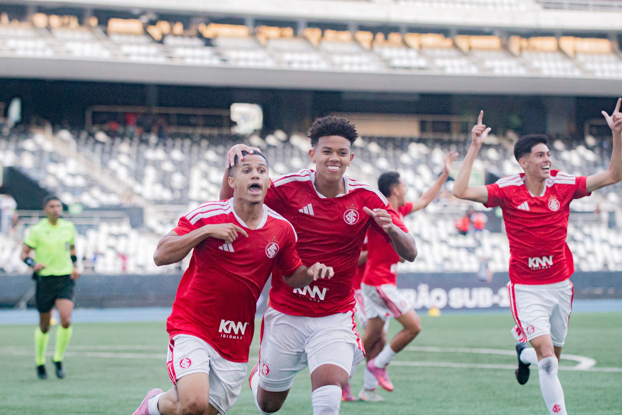 Com gol nos acréscimos, Inter busca empate contra o Botafogo pelo Campeonato Brasileiro Sub-17