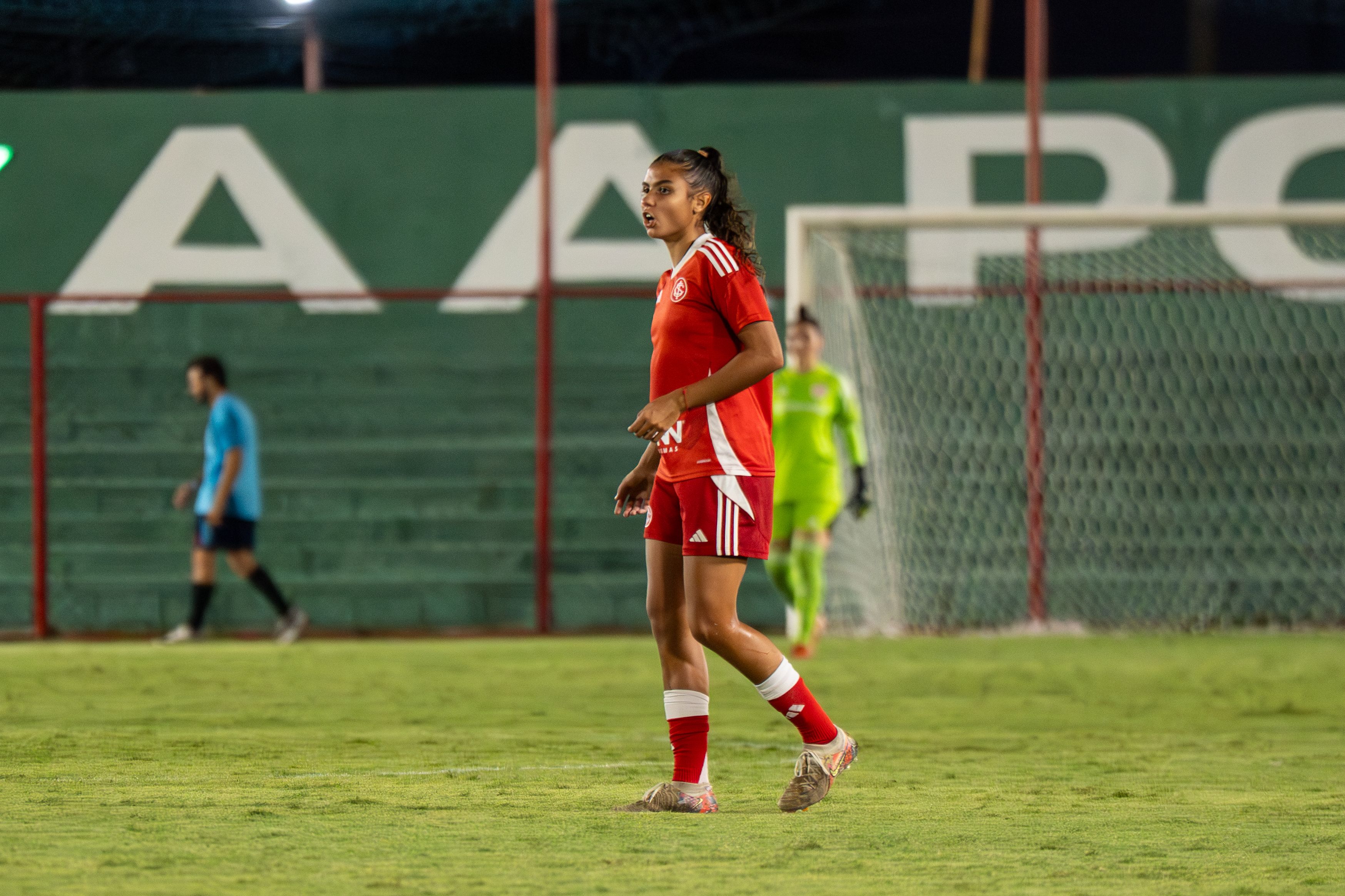 Sub-20 das Gurias Coloradas encerra preparação para clássico no Gauchão
