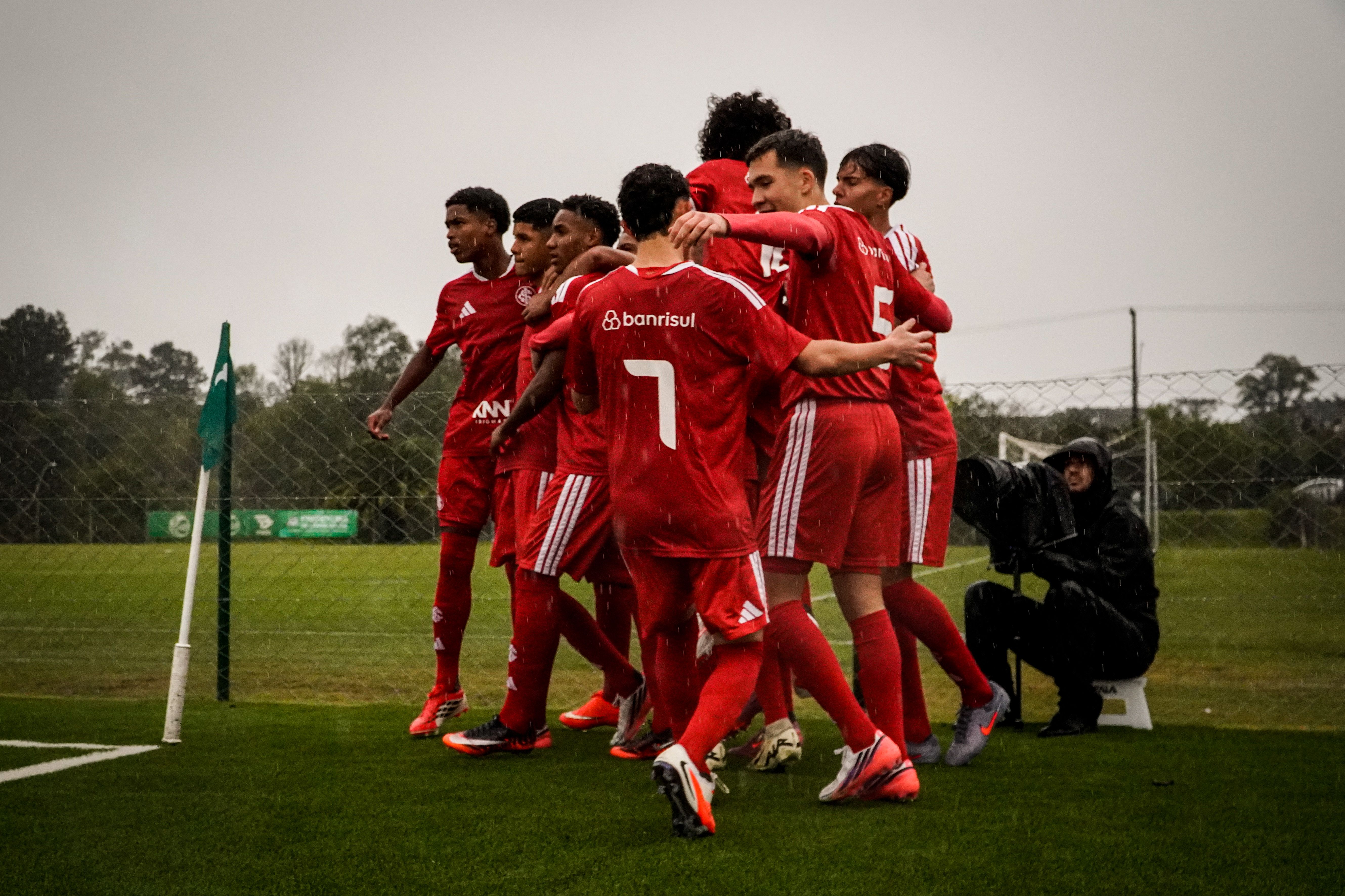 Celeiro vence Juventude e abre vantagem na decisão do Gauchão Sub-15