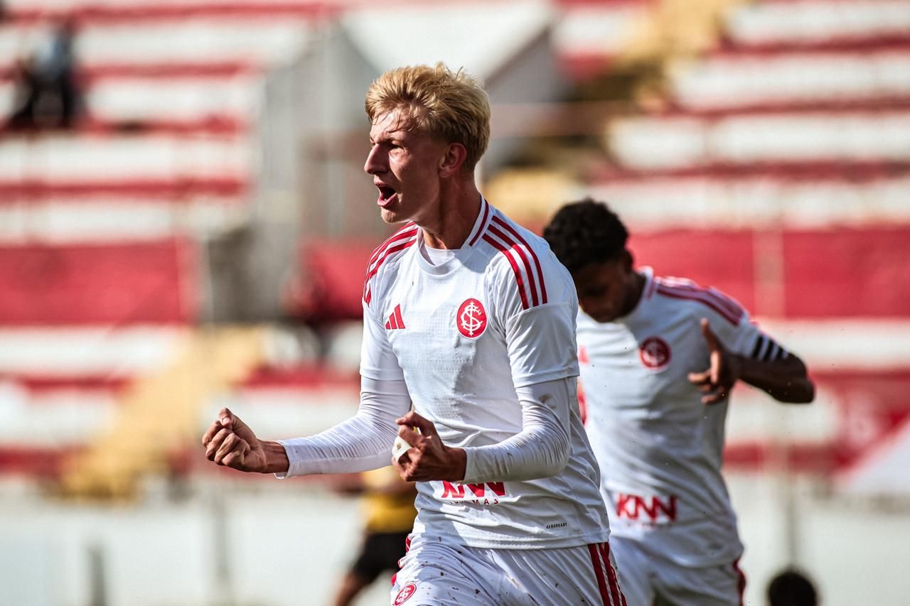 Celeiro goleia o Inter-SM e abre vantagem nas quartas do Gauchão Sub-17
