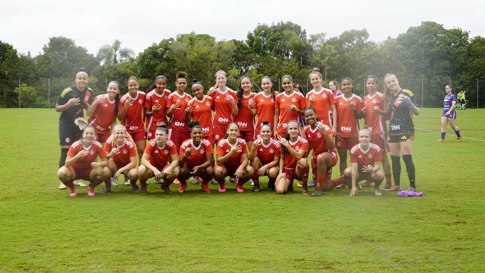 Gurias Coloradas prontas para o Gre-Nal do Gauchão Sub-17