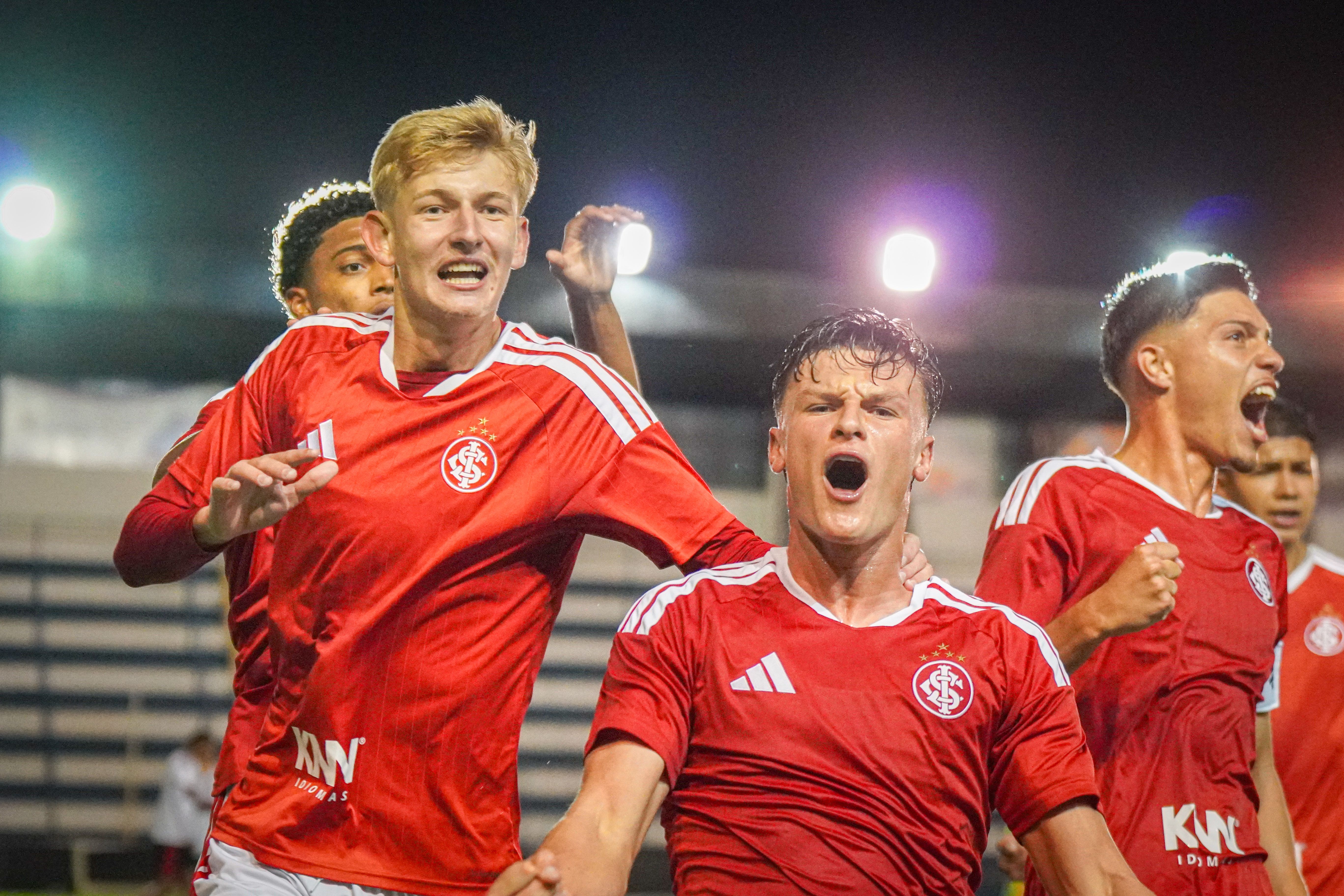 Vitória na estreia! Celeiro vence Flamengo pelo Campeonato Brasileiro Sub-17 