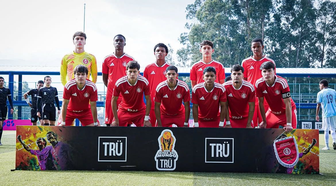 Celeiro disputa o terceiro lugar da Copa Mitad del Mundo Sub-18
