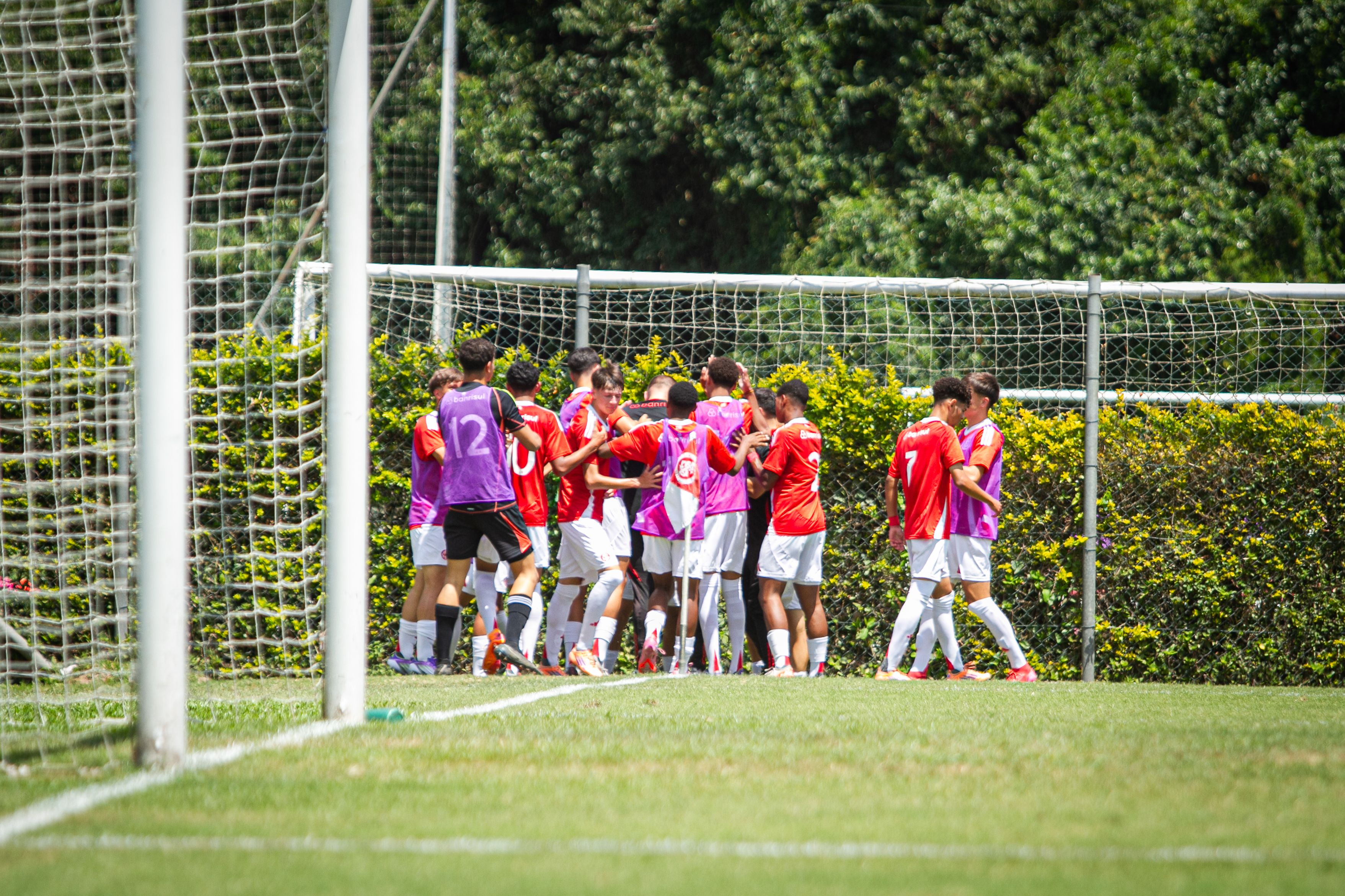 Vitórias marcam a terça-feira do Celeiro de Ases
