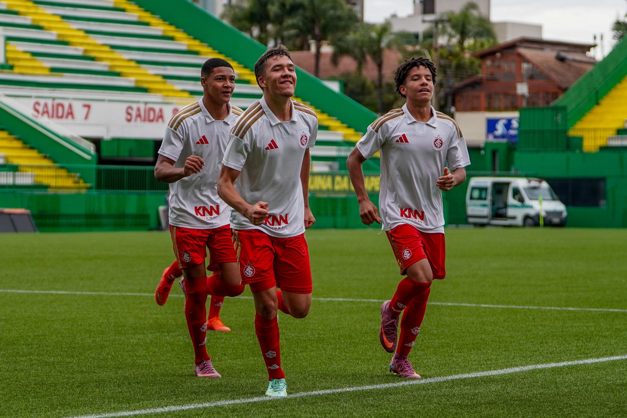 Celeiro mantém 100% na Copa Sul Sub-15
