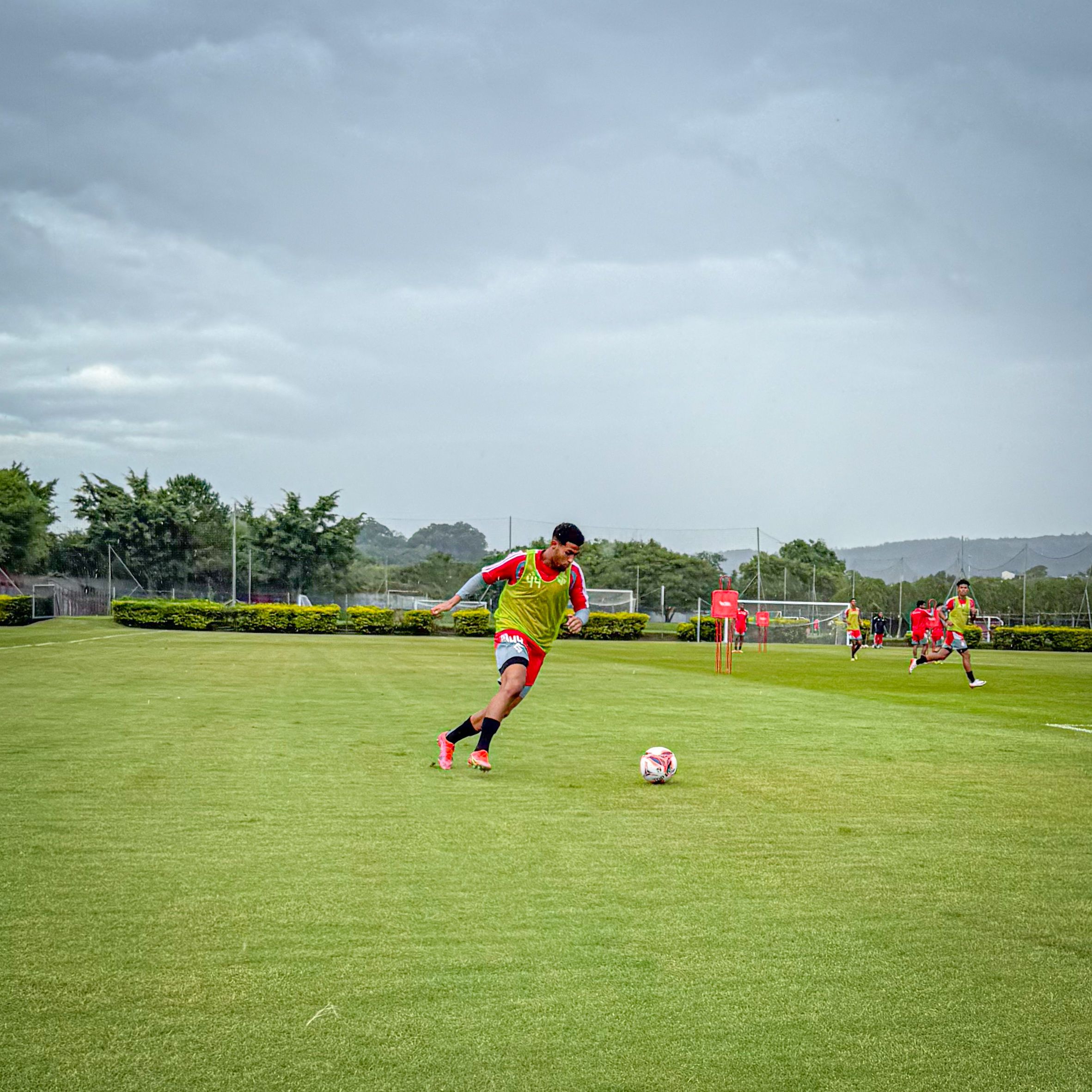 Sub-20 realiza último treino antes de enfrentar o Sport pelo Brasileiro