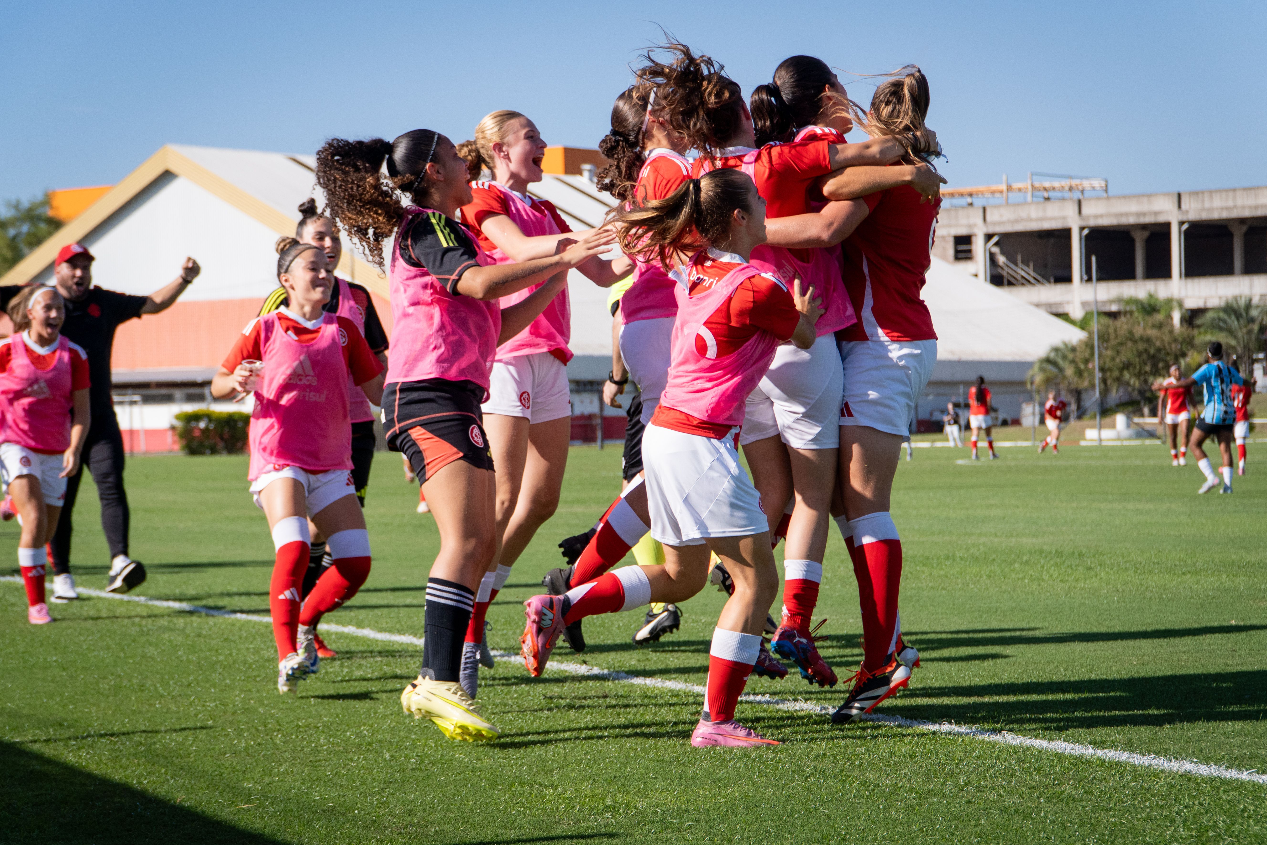 Gurias Coloradas vencem o Grêmio por 3 a 0 pelo Brasileiro Sub-20