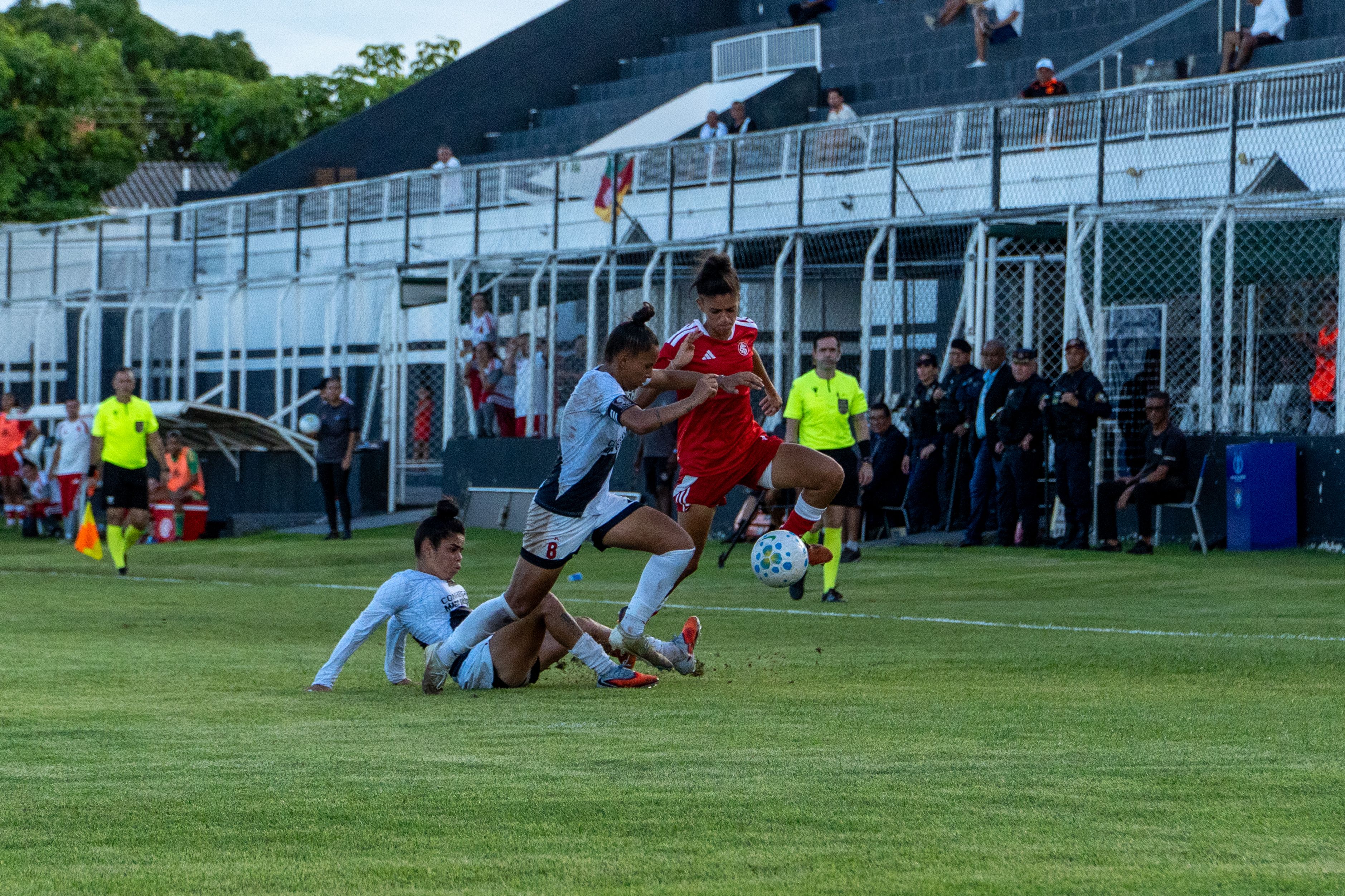 Inter empata sem gols diante do Mixto em Cuiabá