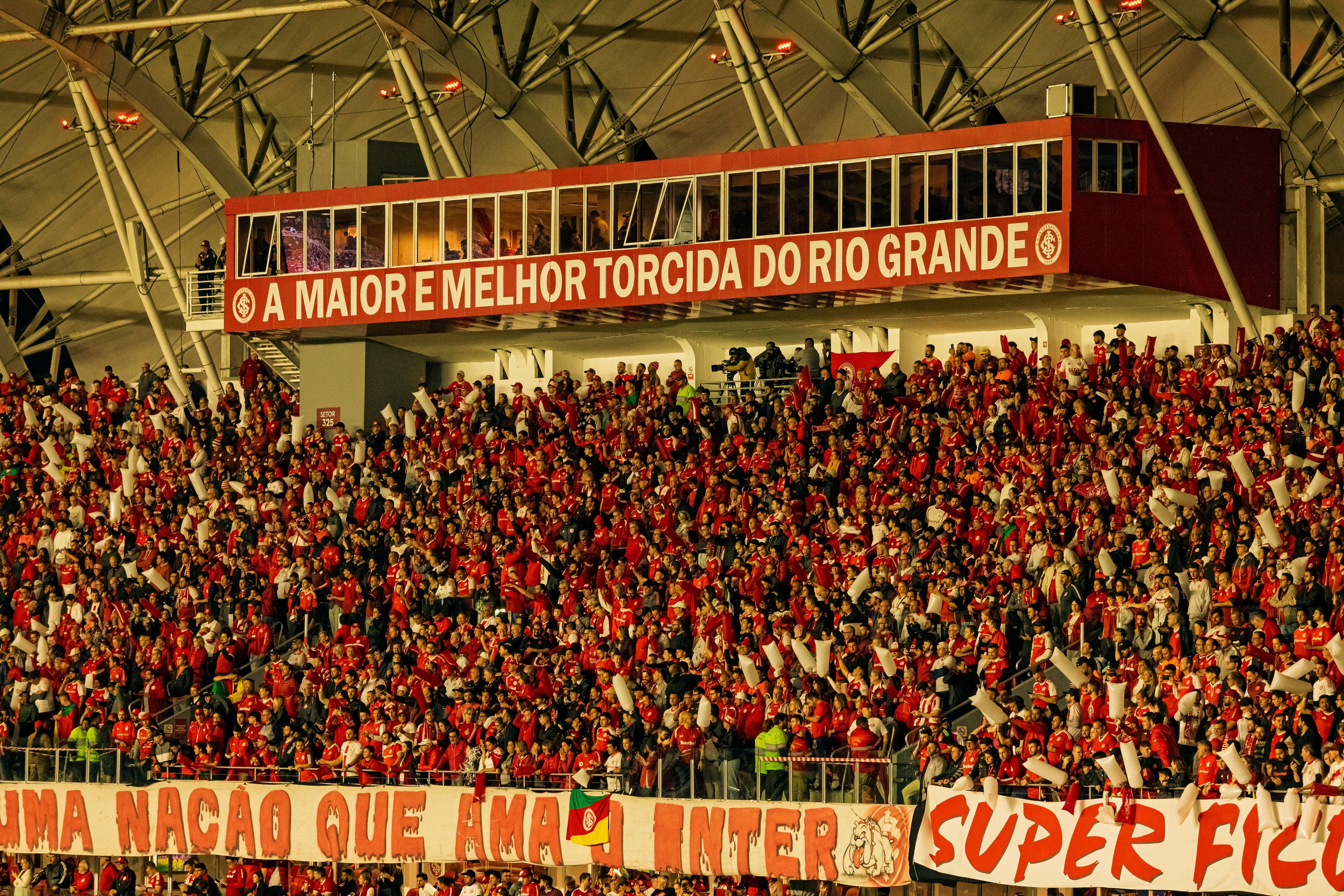 Inter tem a sexta maior torcida do país de acordo com pesquisa da CBF