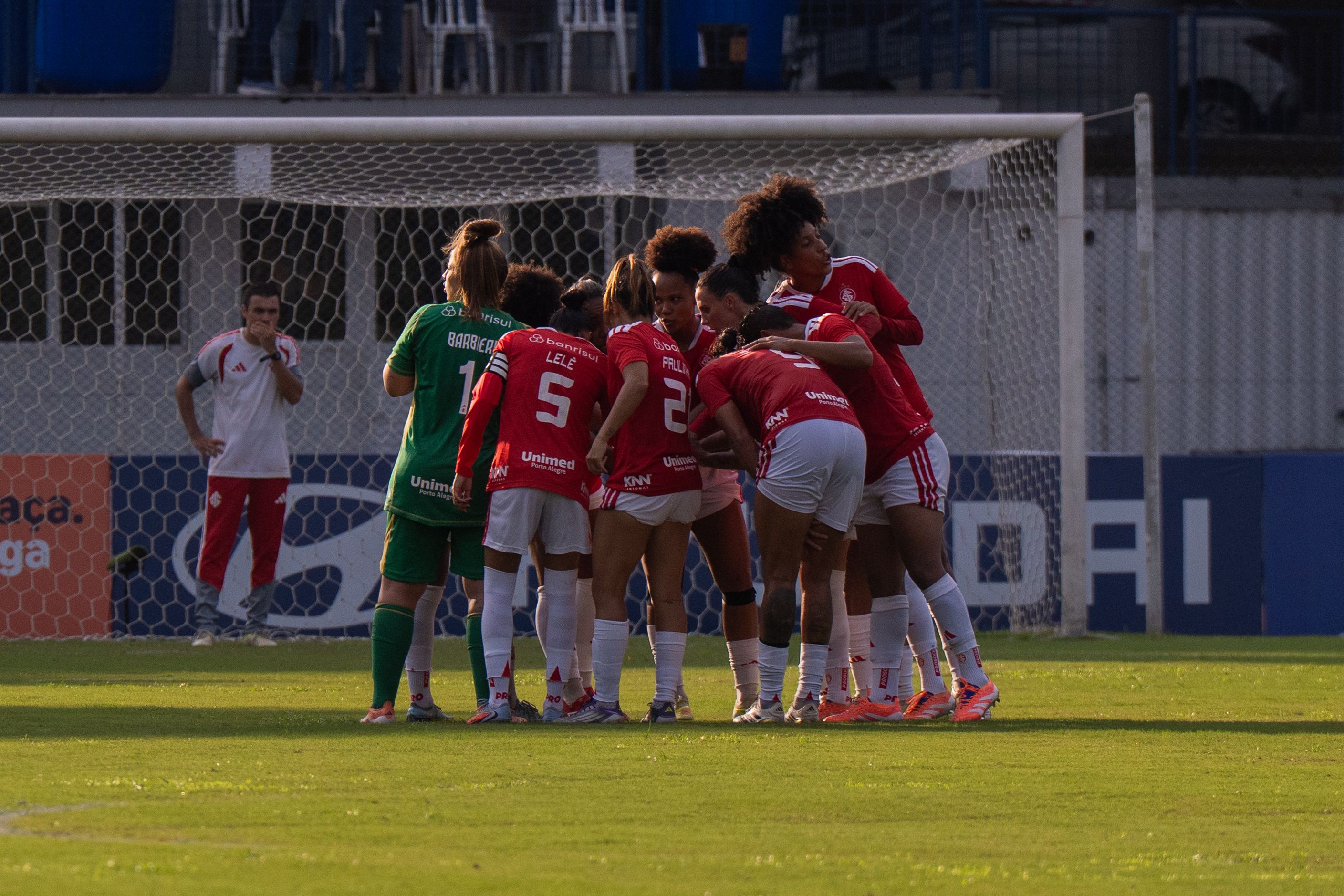 Gurias Coloradas voltam a campo pelo Brasileirão depois de 63 dias