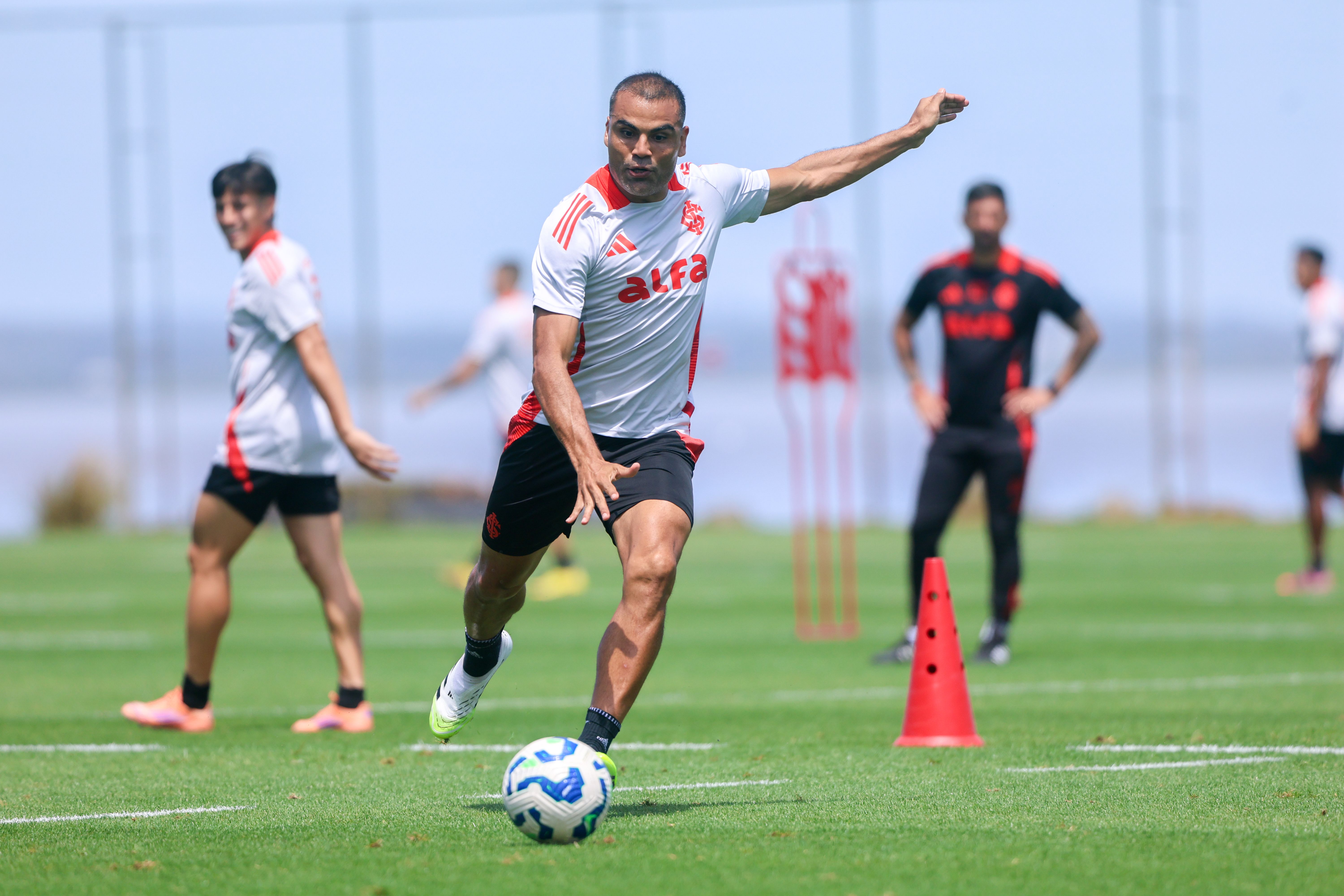 Trabalhos mirando duelo com o Ceará