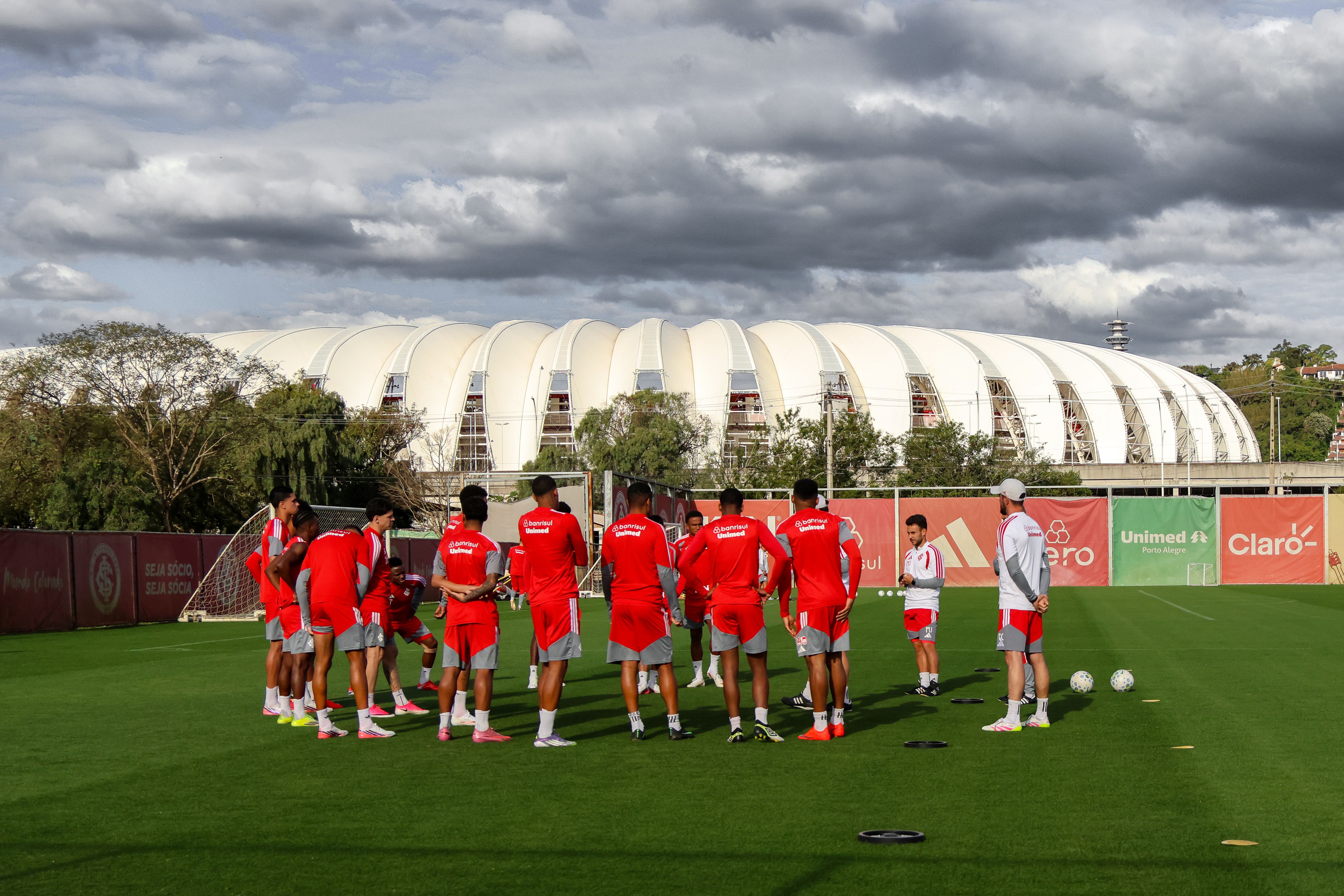 Começa a preparação para o duelo com o Santos