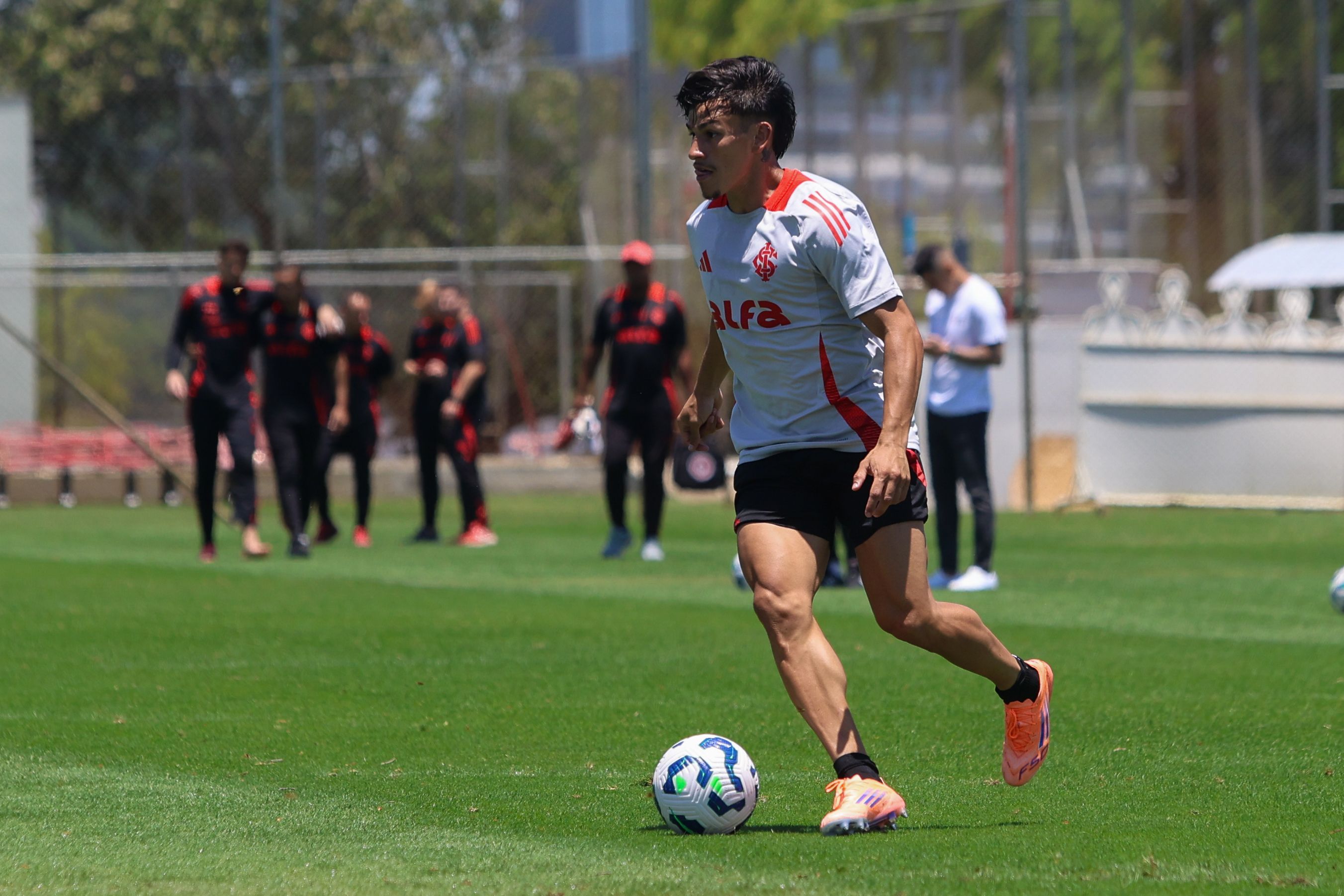 Equipe faz último treino antes de viajar a Fortaleza