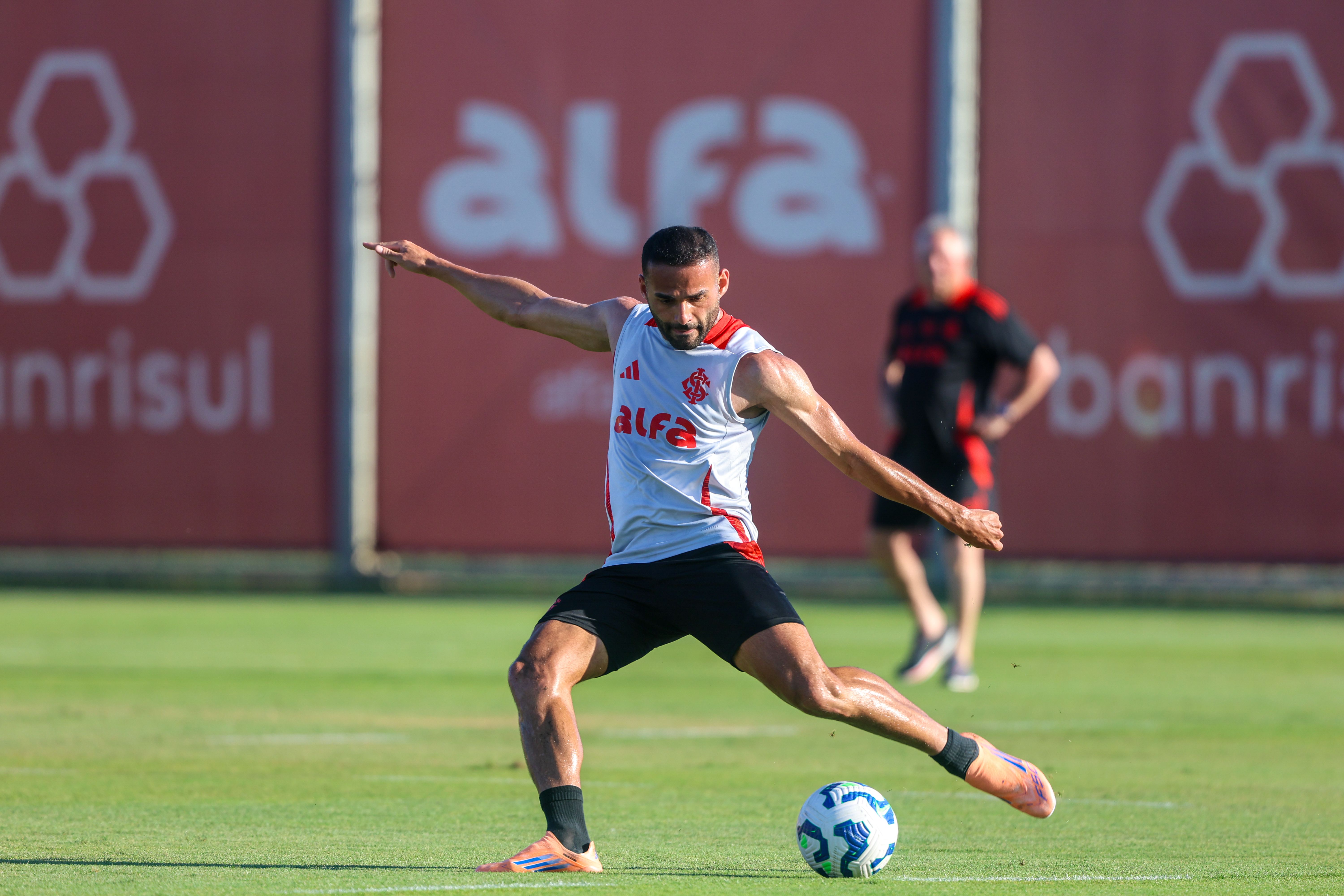 Equipe se prepara para duelo com o Bragantino