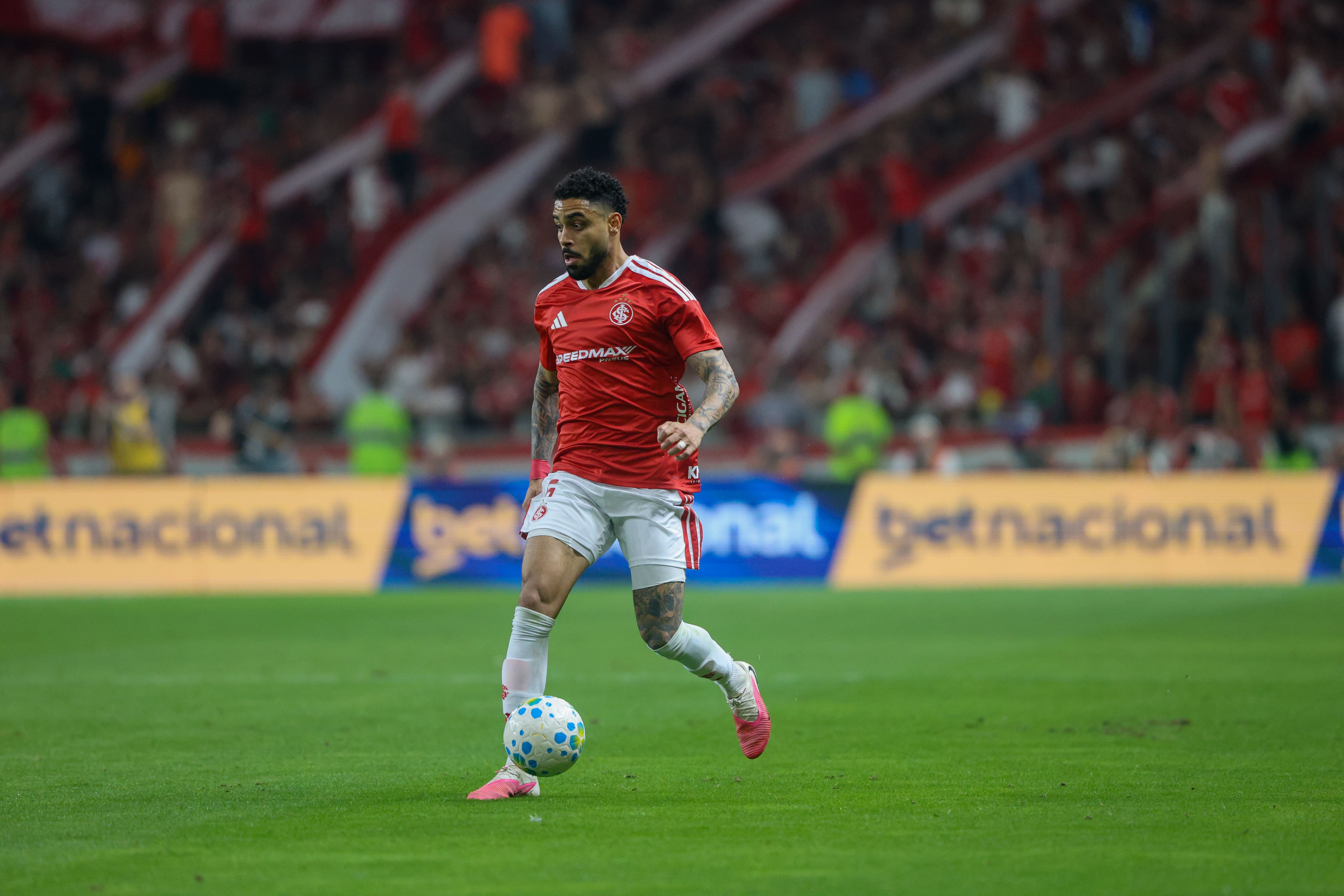 Raio-X: Colorado enfrenta o Santos no Beira-Rio
