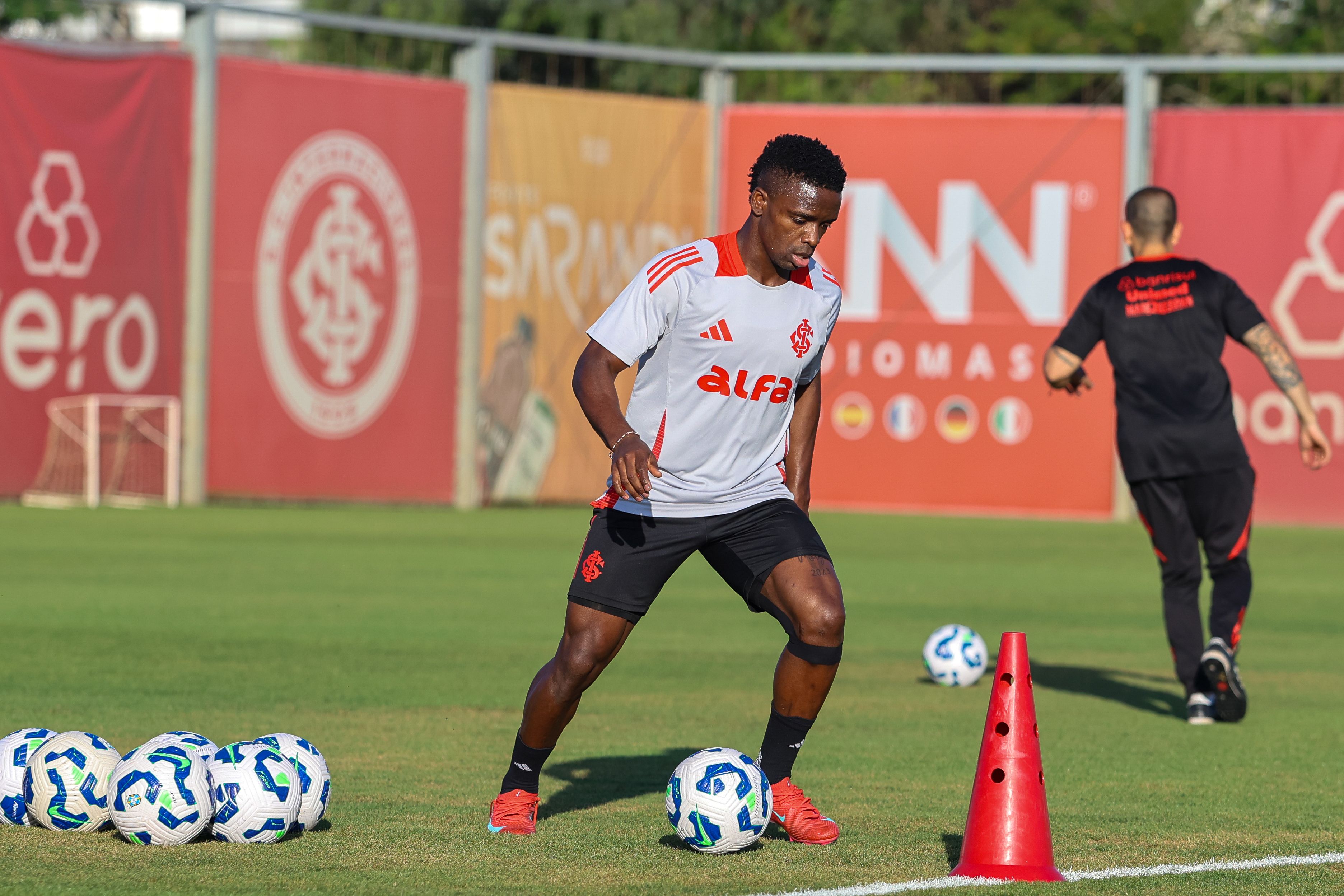 Equipe dá início na preparação para duelo no Rio