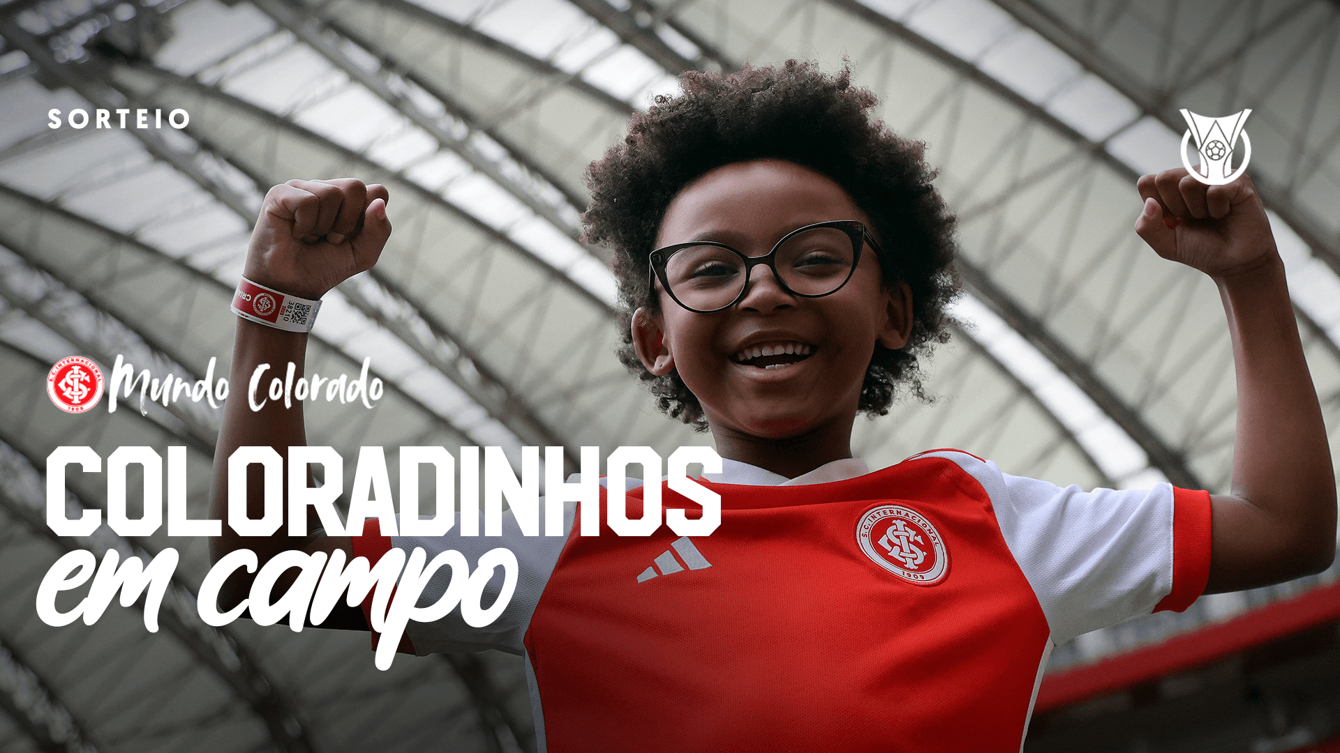 Cinco sócios(as) coloradinhos(as) serão sorteados(as) para entrar em campo no duelo contra o Fluminense