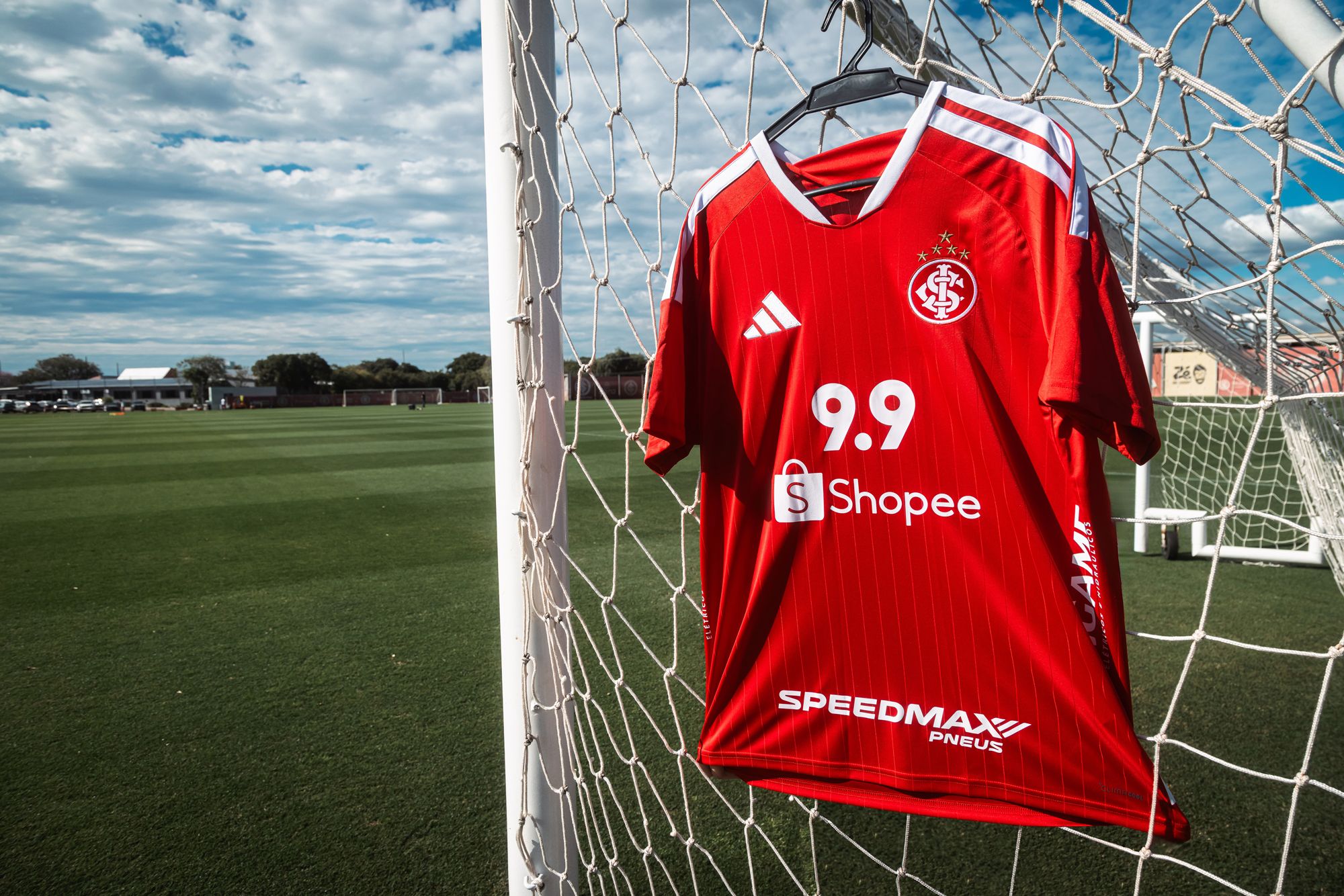 Inter e Shopee retomam parceria no confronto contra o Santos
