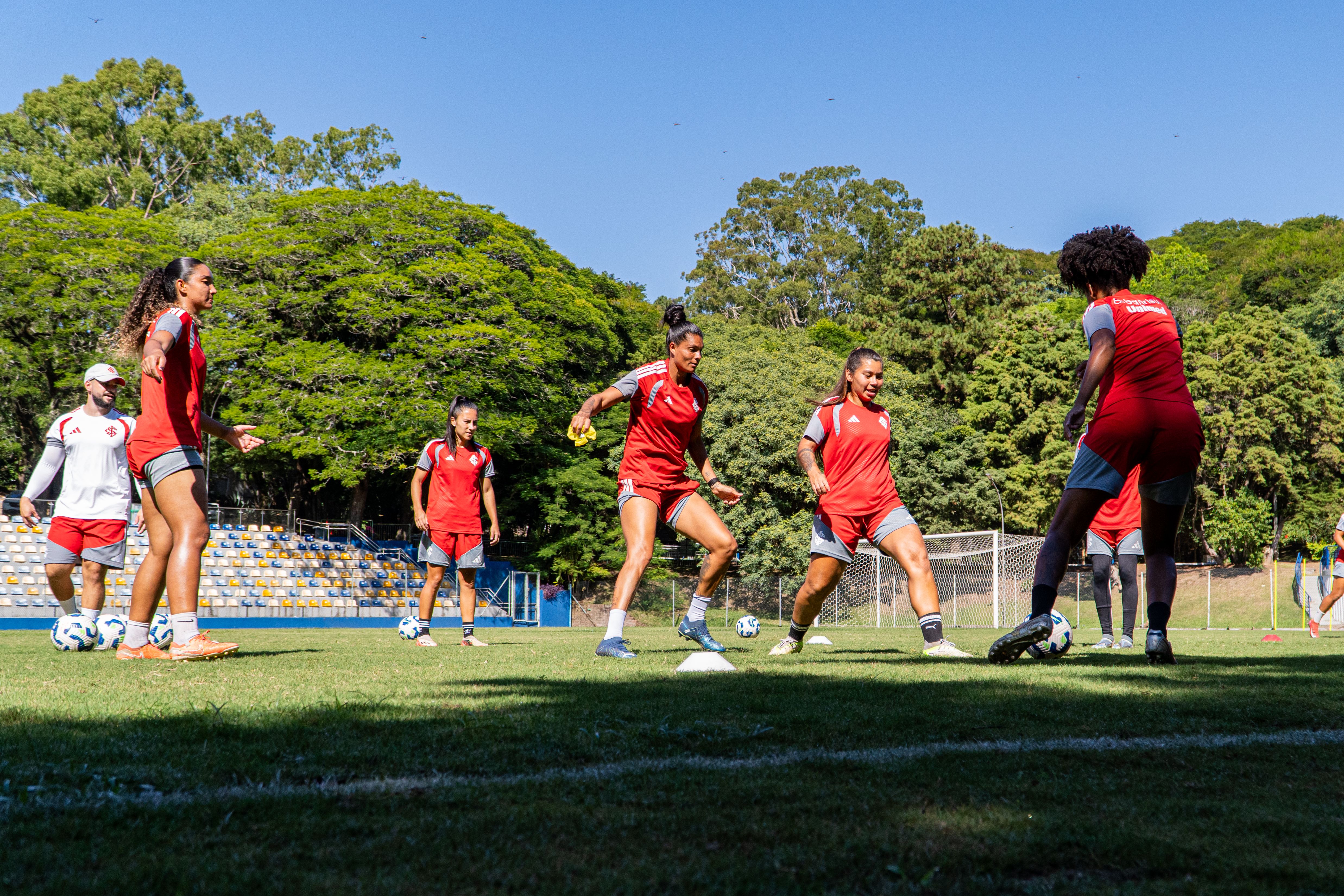 Gurias Coloradas encerram preparação para encarar o São Paulo na estreia do Brasileiro Feminino