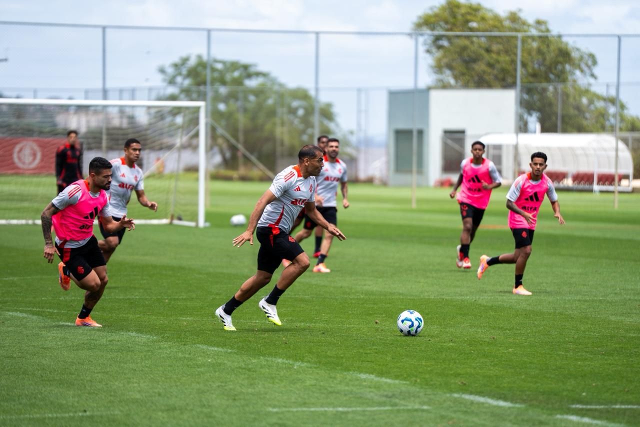 Primeiros trabalhos após vencer o Sport