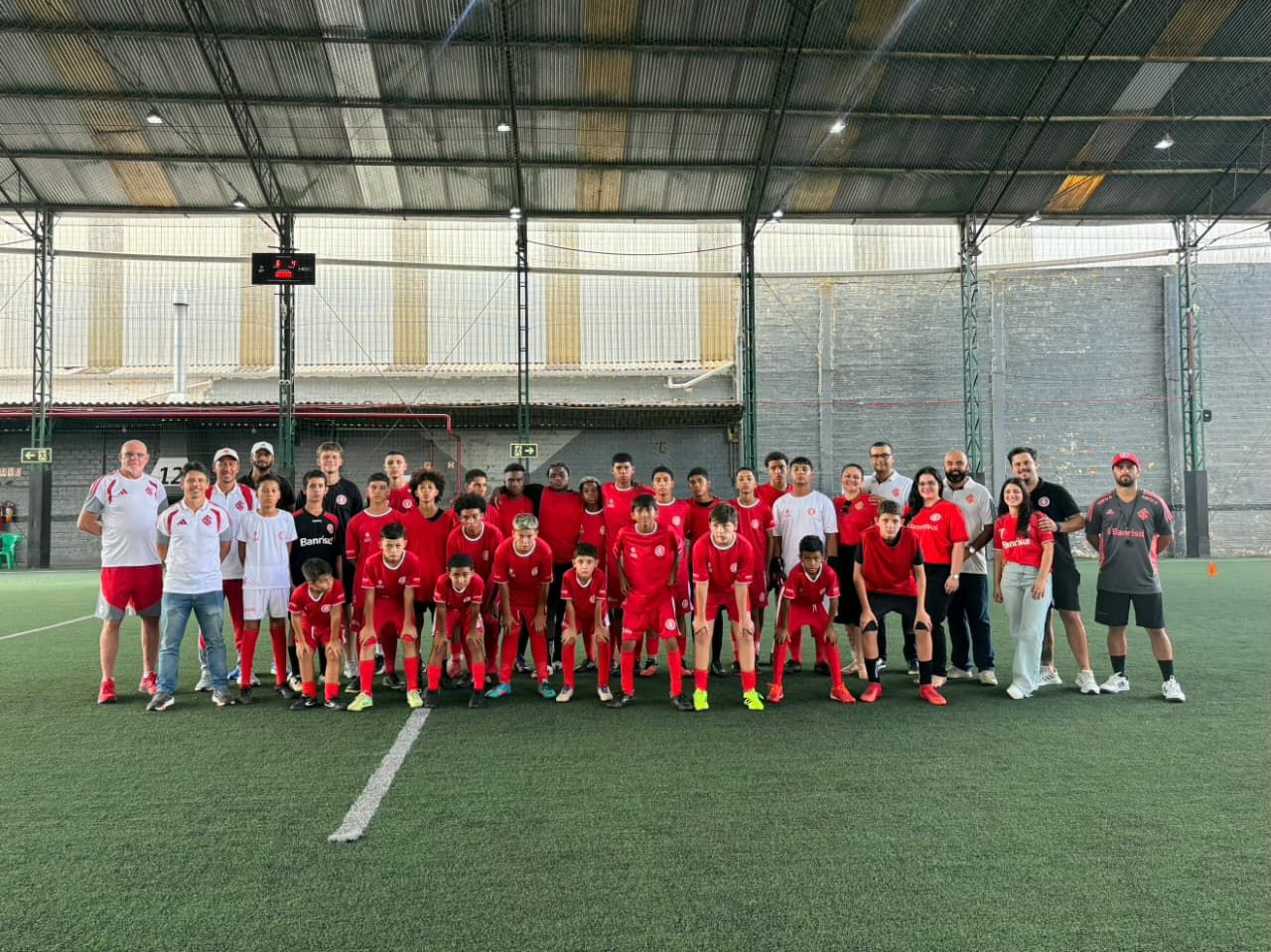 Escola do Inter alcança marca de 10 unidades inauguradas e consolida projeto do Clube com a Time Forte