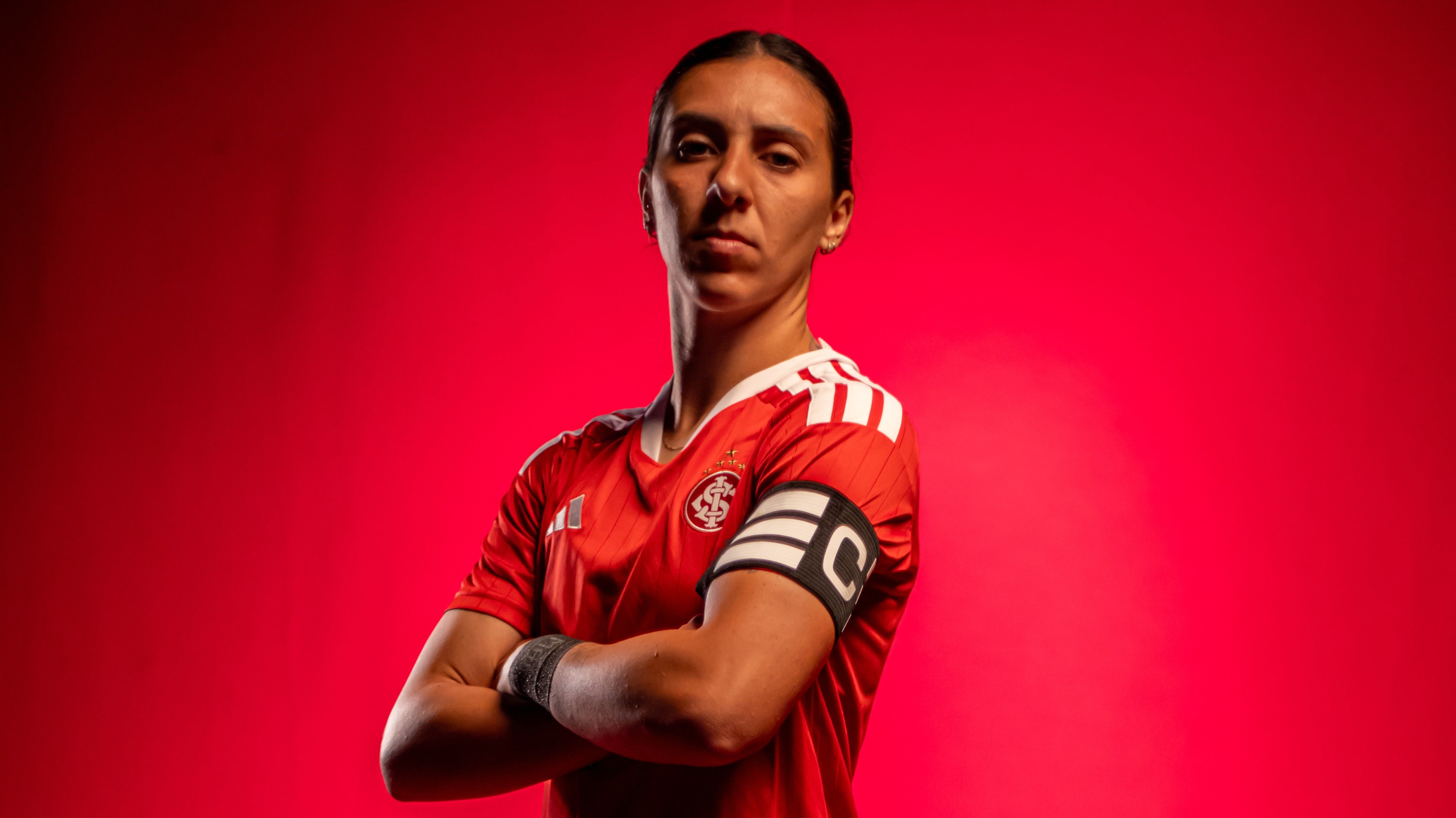 Comunicado oficial - Julia Bianchi