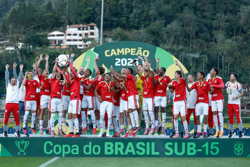 CELEIRO É CAMPEÃO INÉDITO DA COPA DO BRASIL SUB-15