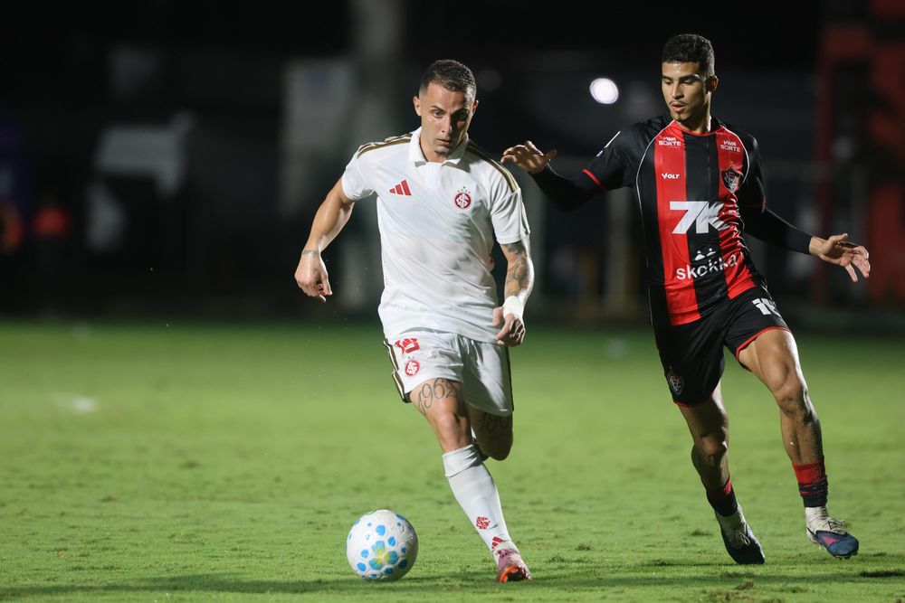 Inter é superado em Salvador