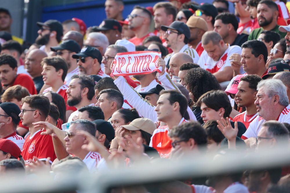 Ingressos à venda para apoiar o Clube do Povo em Mirassol