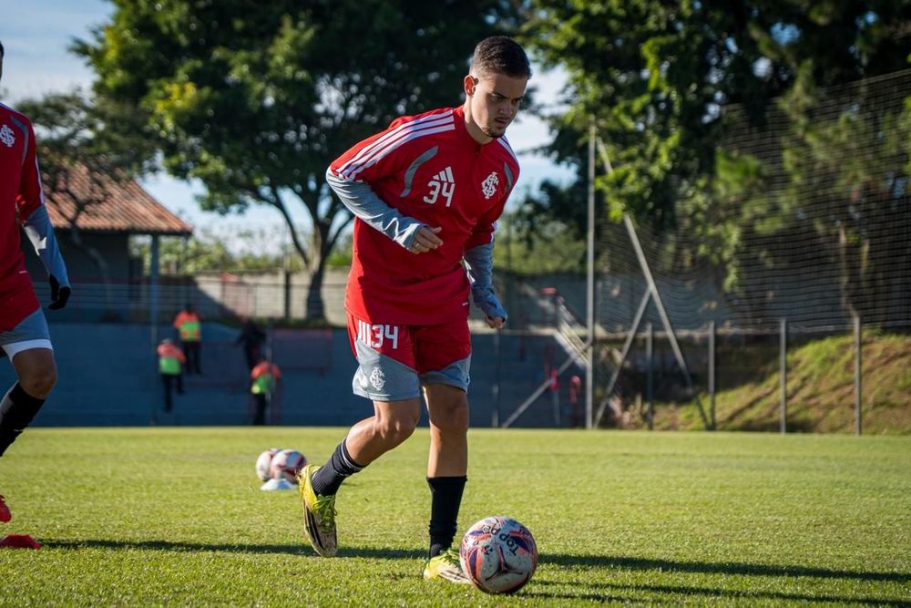 Celeiro pronto para enfrentar o Caxias pelo Gauchão Sub-20
