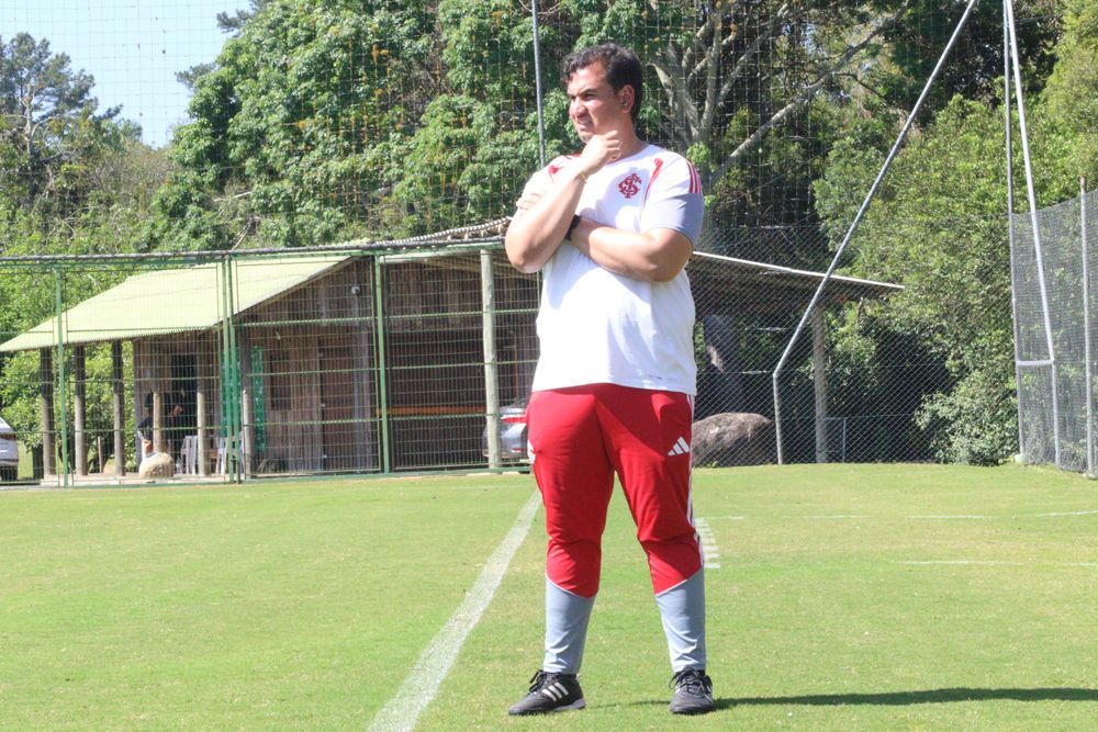 Gurias Coloradas intensificam preparação para duelo da Copa do Brasil
