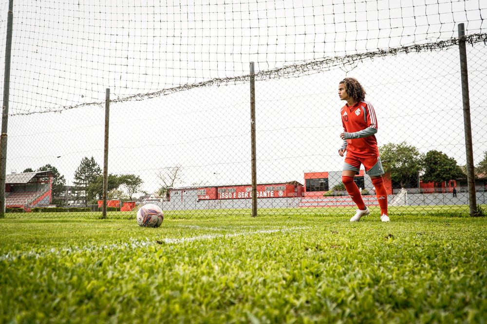 Sub-15 disputa clássico Gre-Nal valendo vaga na final do Gauchão