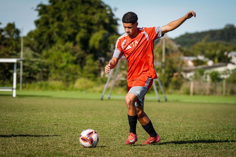 Sub-17 enfrenta o Vasco pelo Campeonato Brasileiro em Alvorada