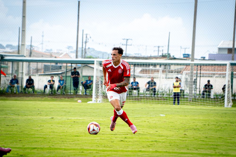 Sub-20 estreia com derrota no Campeonato Brasileiro Série B