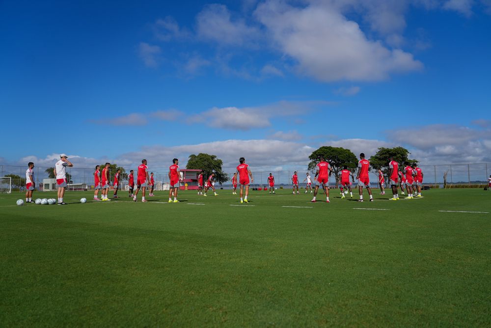 Ajustes finais para enfrentar o Bahia