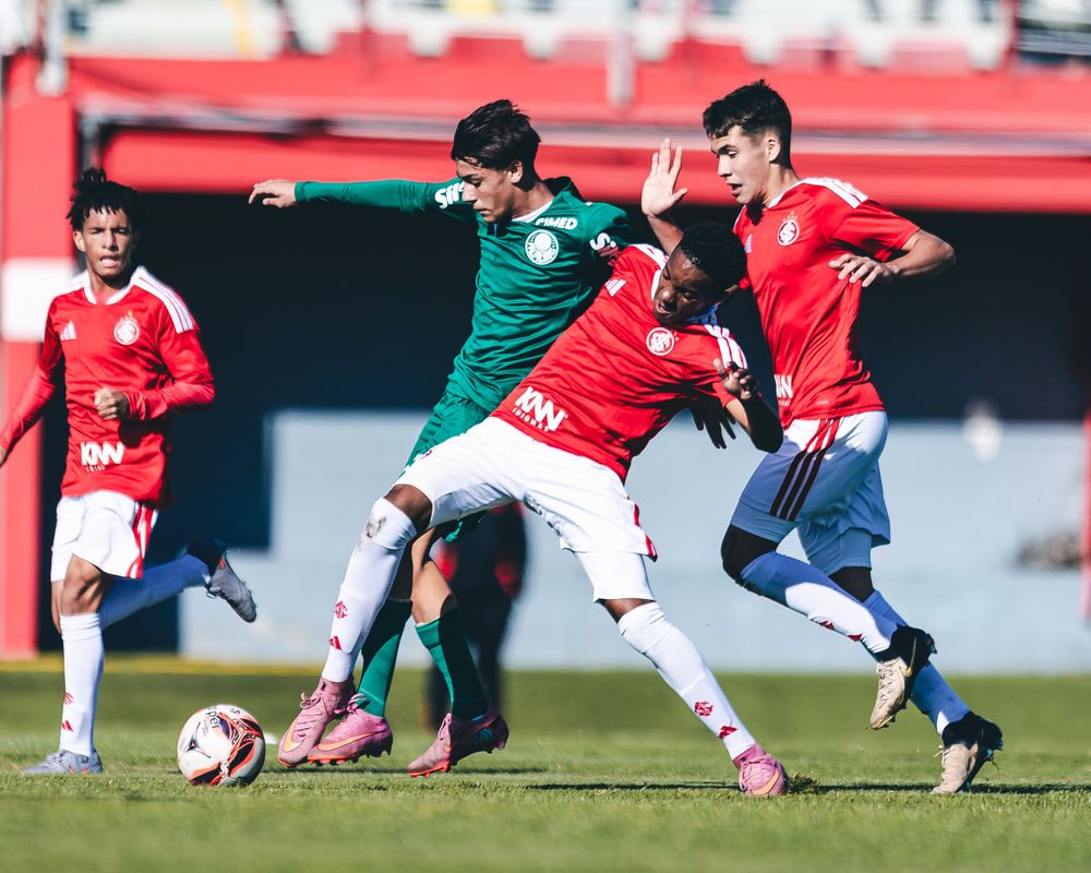 Celeiro vence Palmeiras pela Copa do Brasil Sub-15
