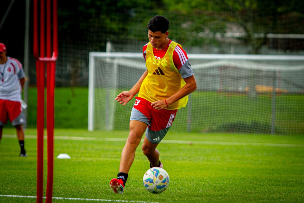 Sub-20 do Inter abre semana de treinos com elenco completo