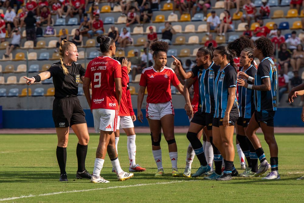 Inter é superado em casa no clássico
