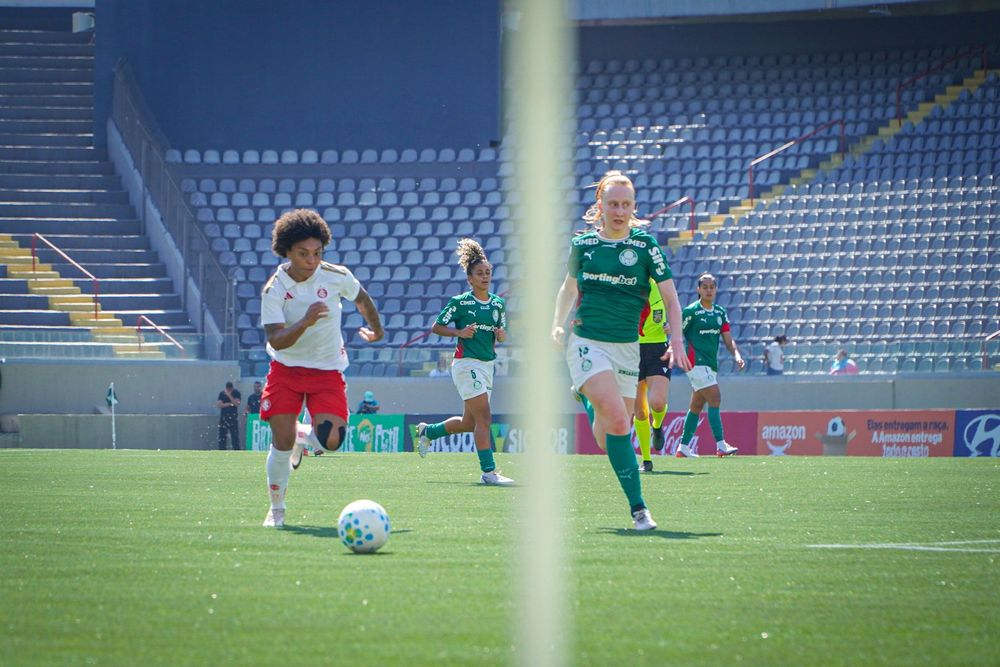 Na arena Barueri, Gurias são superadas pelo Palmeiras 