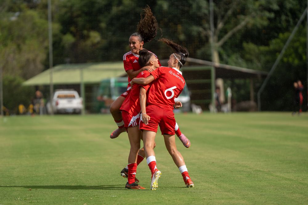 Gurias Coloradas vencem o Vasco e seguem líderes do Grupo C no Brasileiro Sub-20