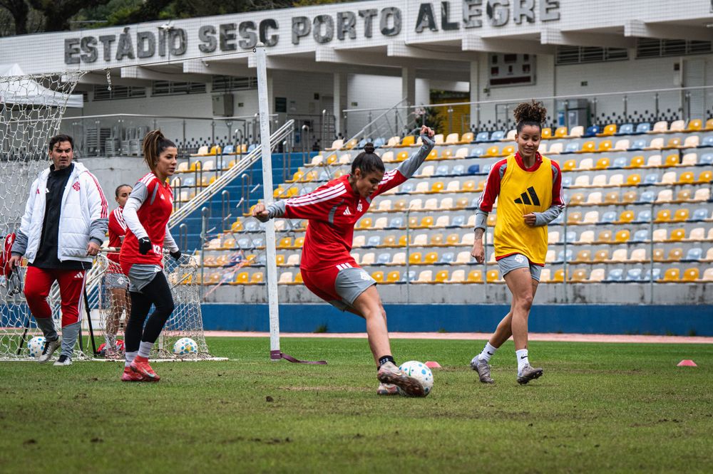 Gurias Coloradas iniciam última semana de intertemporada